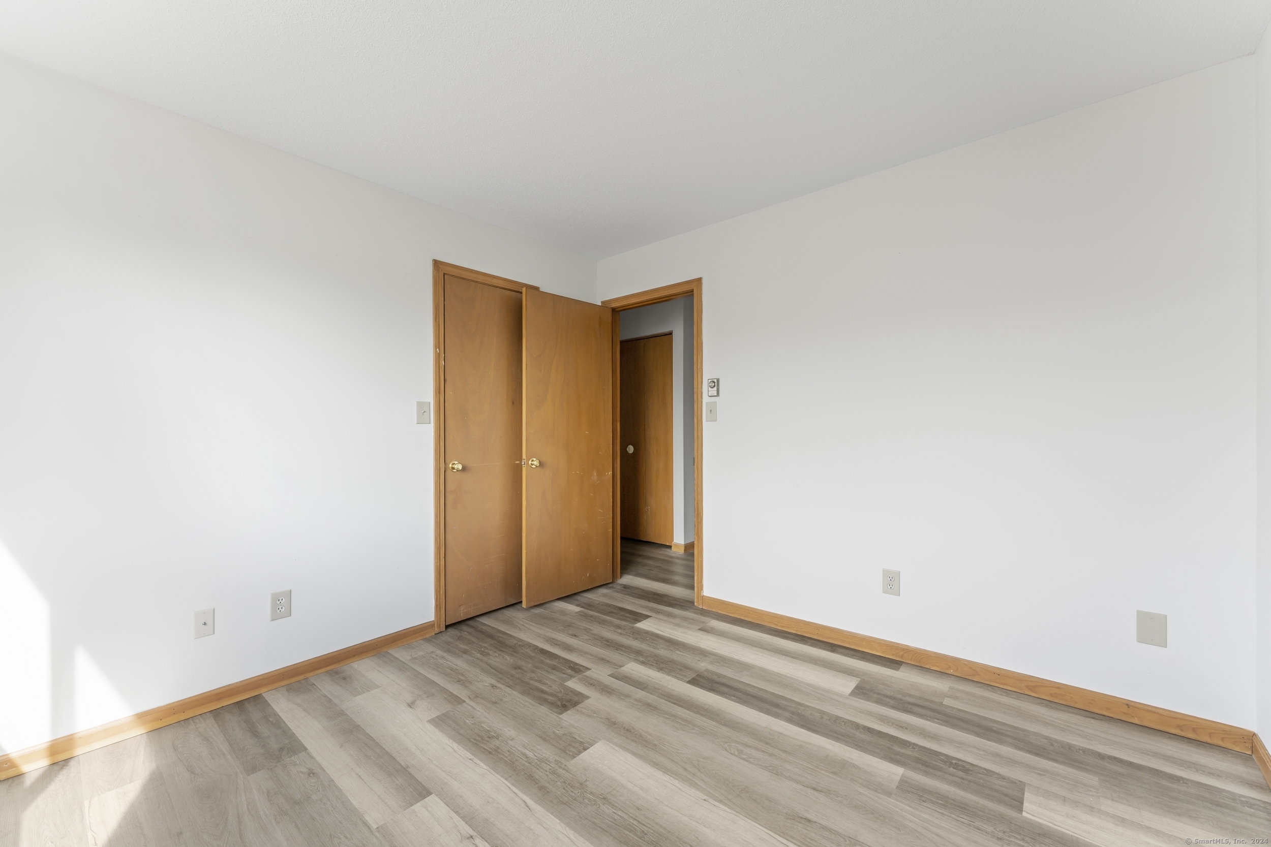 565 Clark Avenue 38