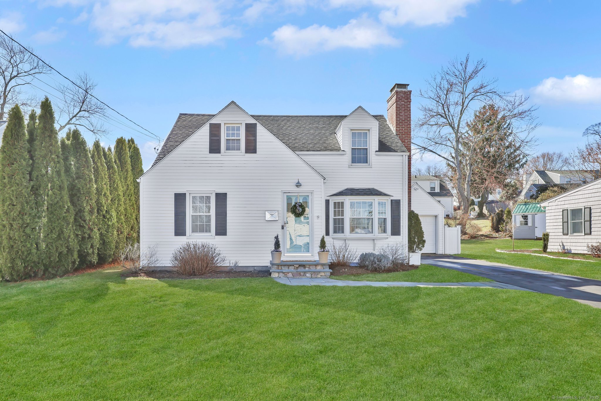 7 Greenacres Avenue