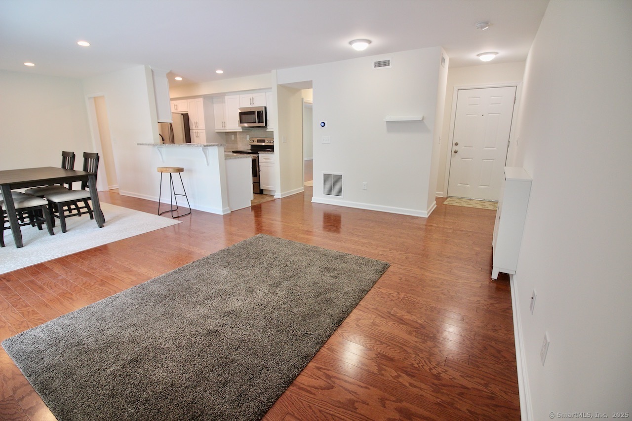 73 Riverside Avenue 3B