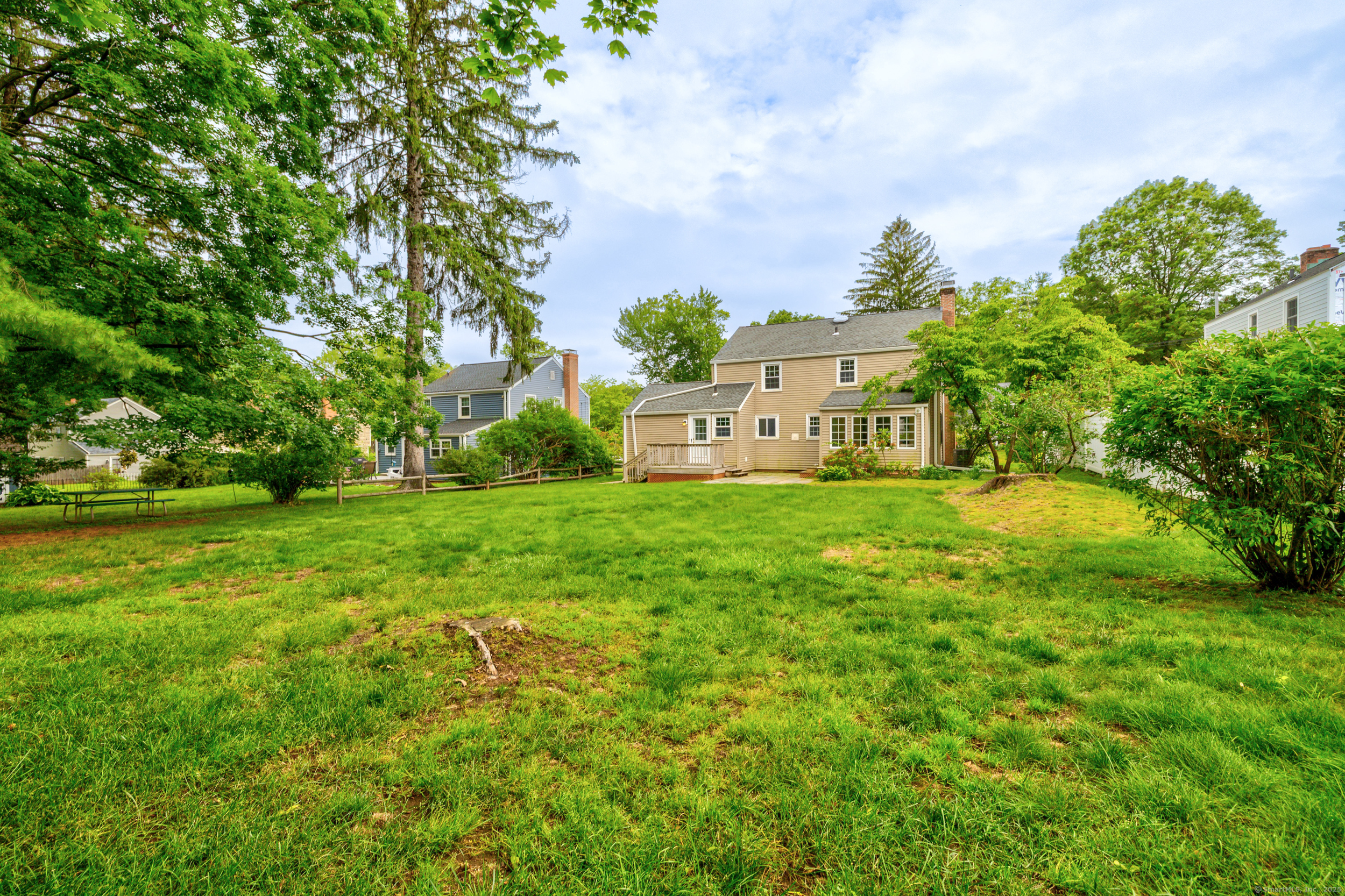 588 Fern Street