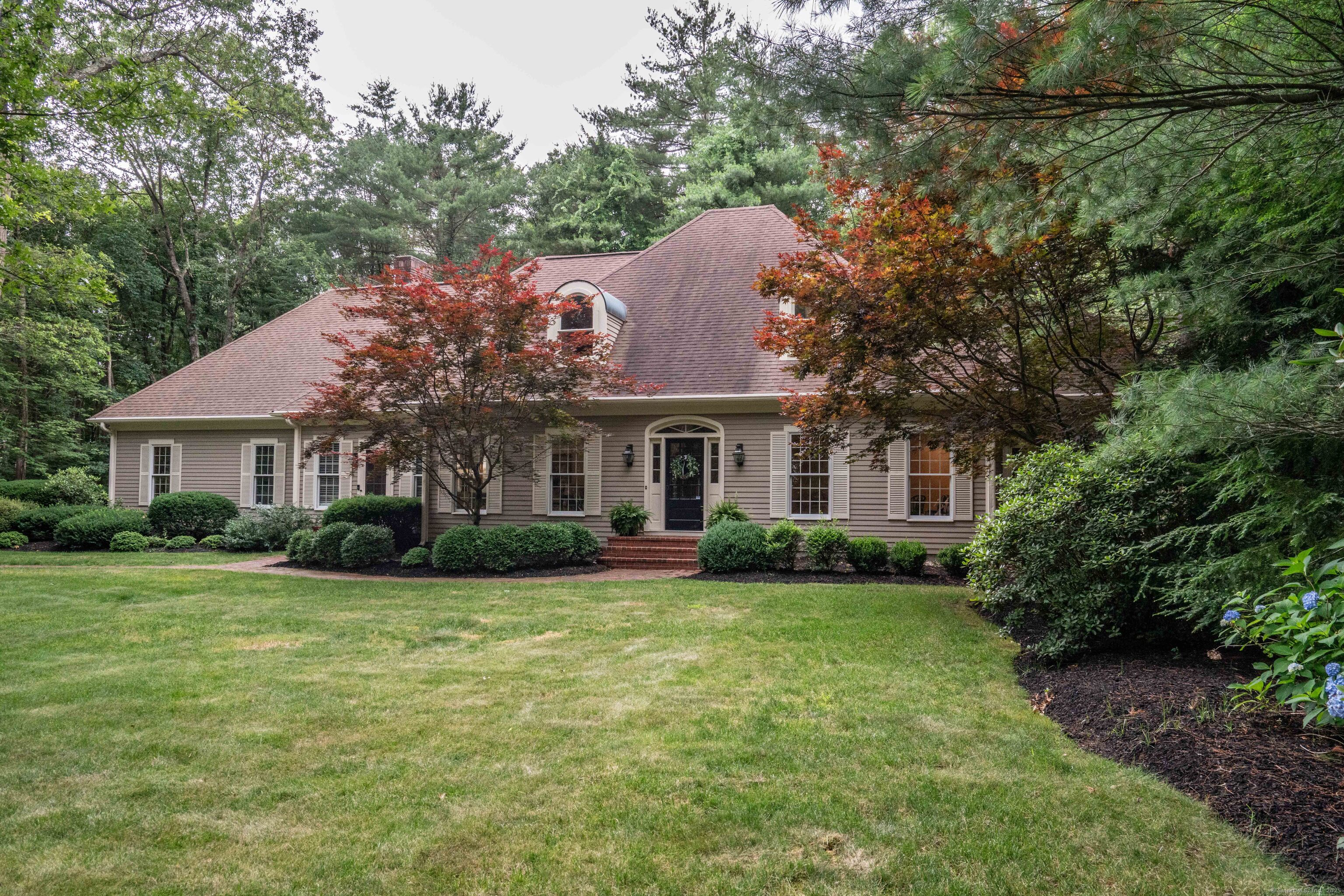 6 Salisbury Way