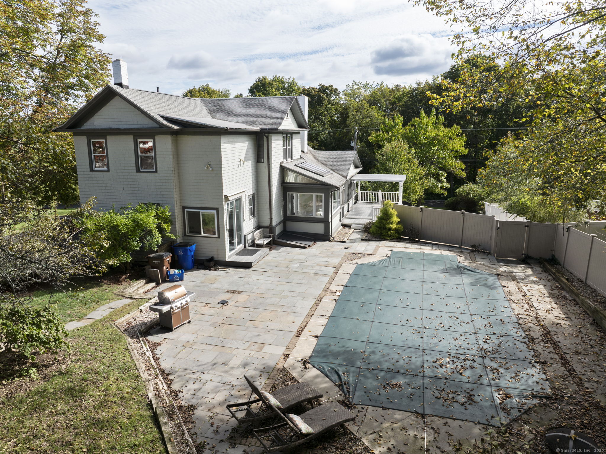 31 Everett Avenue