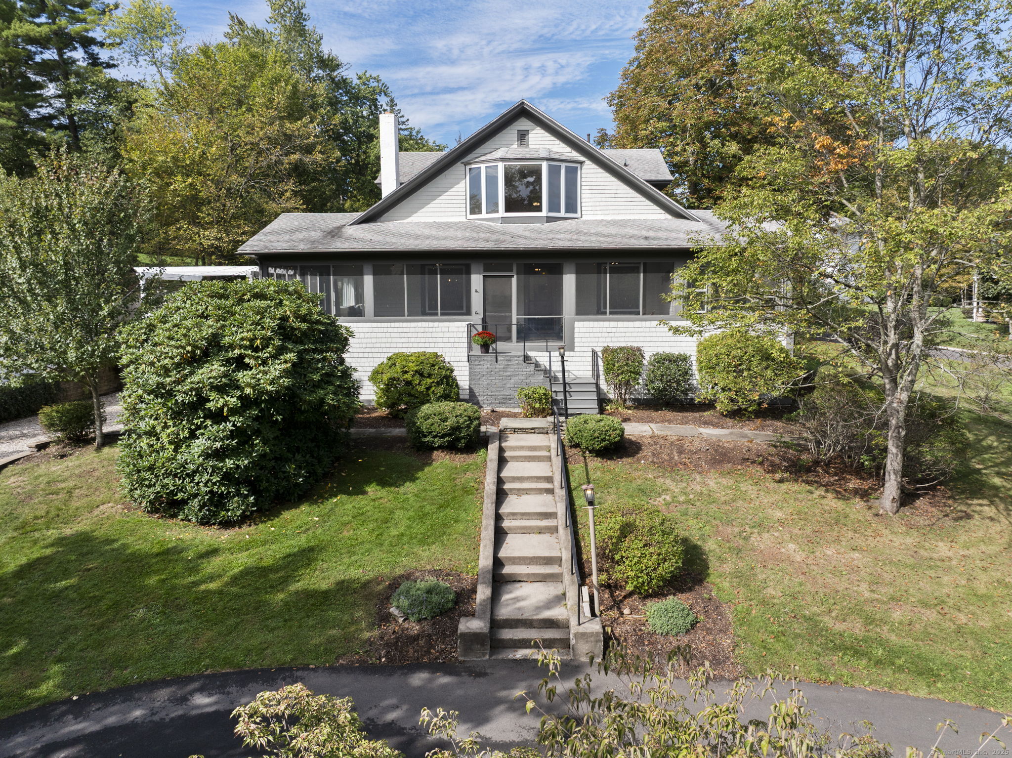 31 Everett Avenue