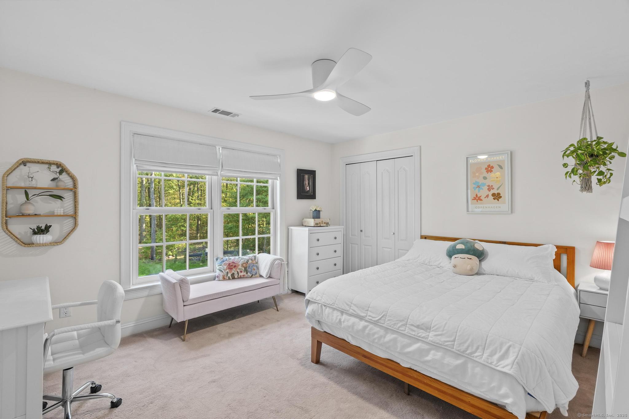 14 Chatsworth Place