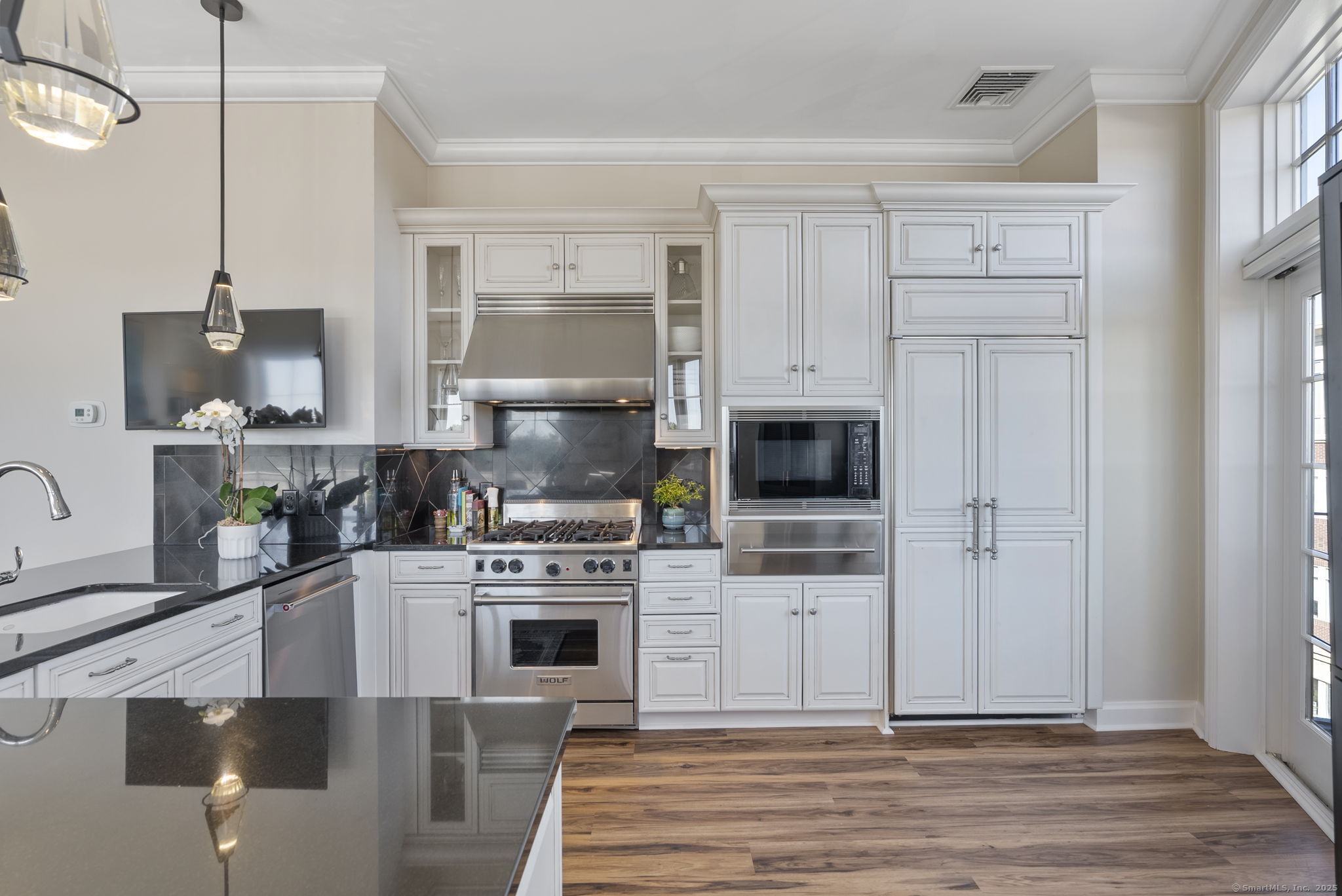 85 Memorial Road APT 512
