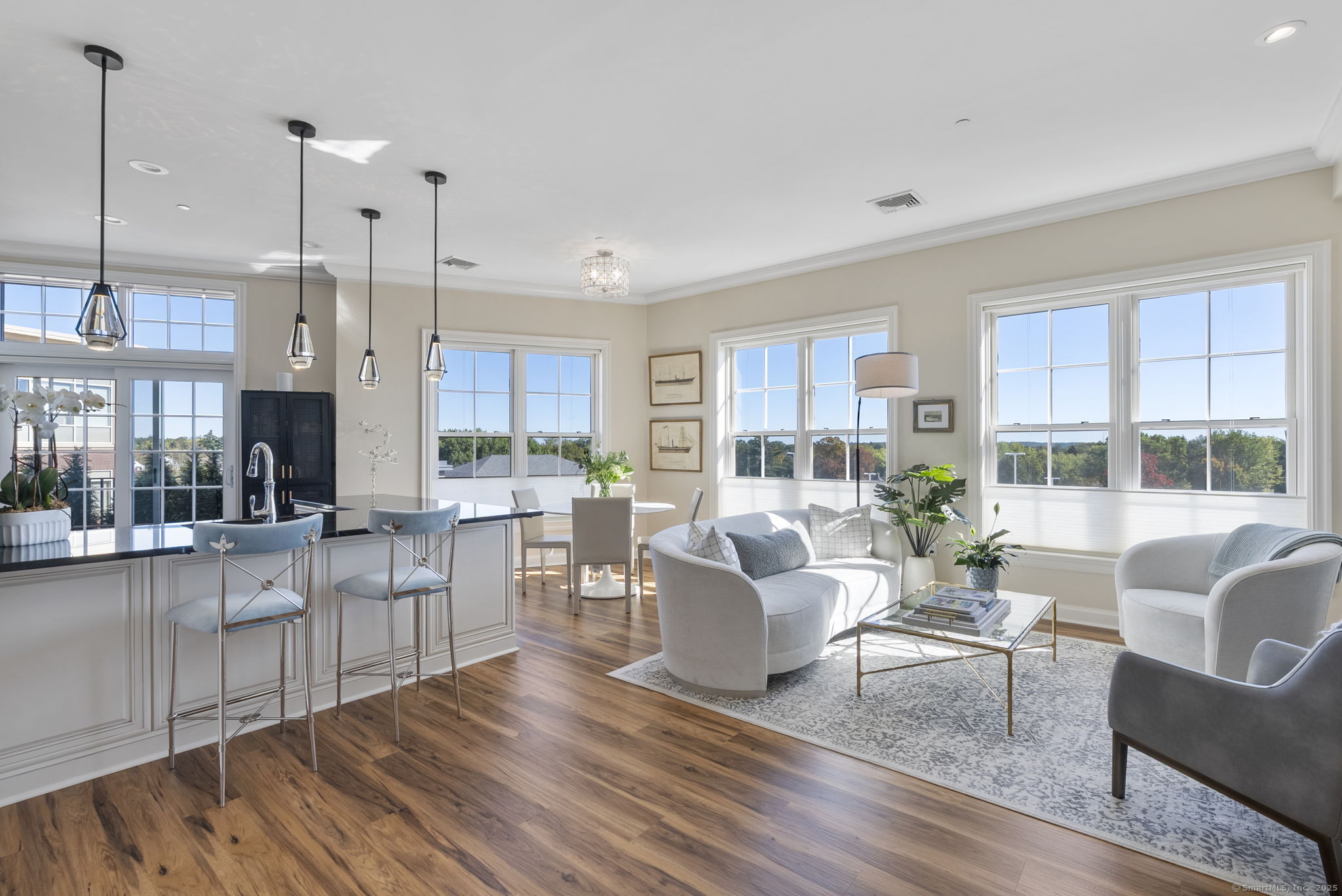 85 Memorial Road APT 512