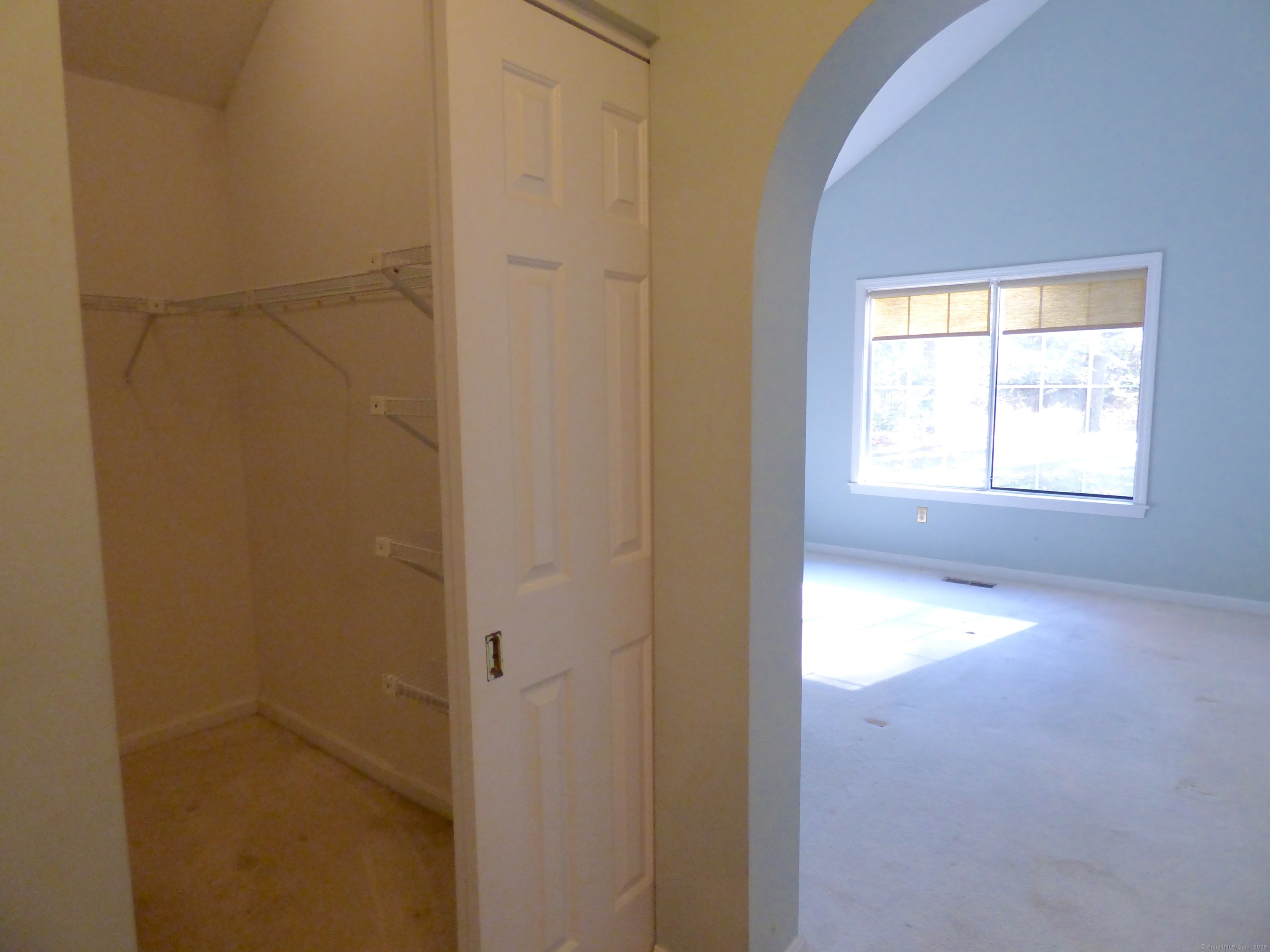 16 Stratton Forest Way 16