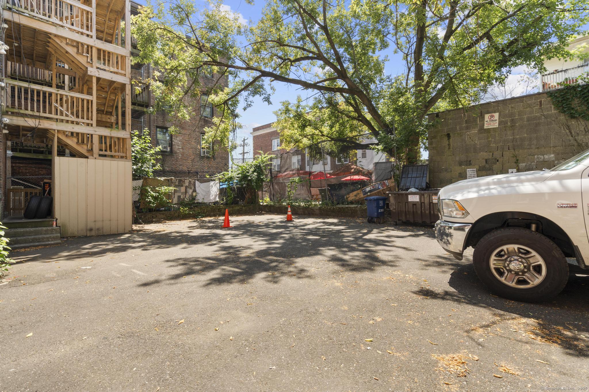 25 Whittier Street