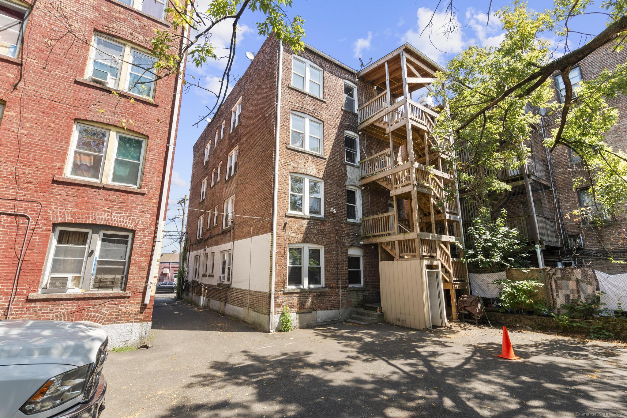 31 Whittier Street