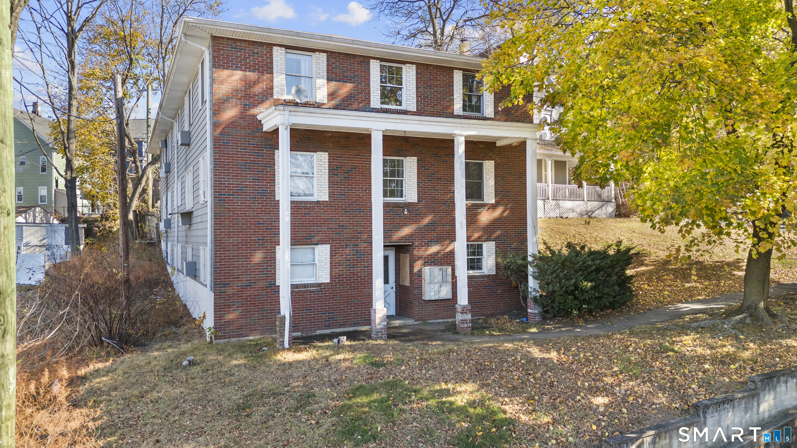 25-37 Piedmont Street