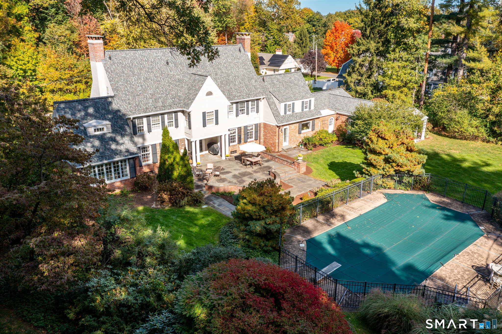 75 Bloomfield Avenue