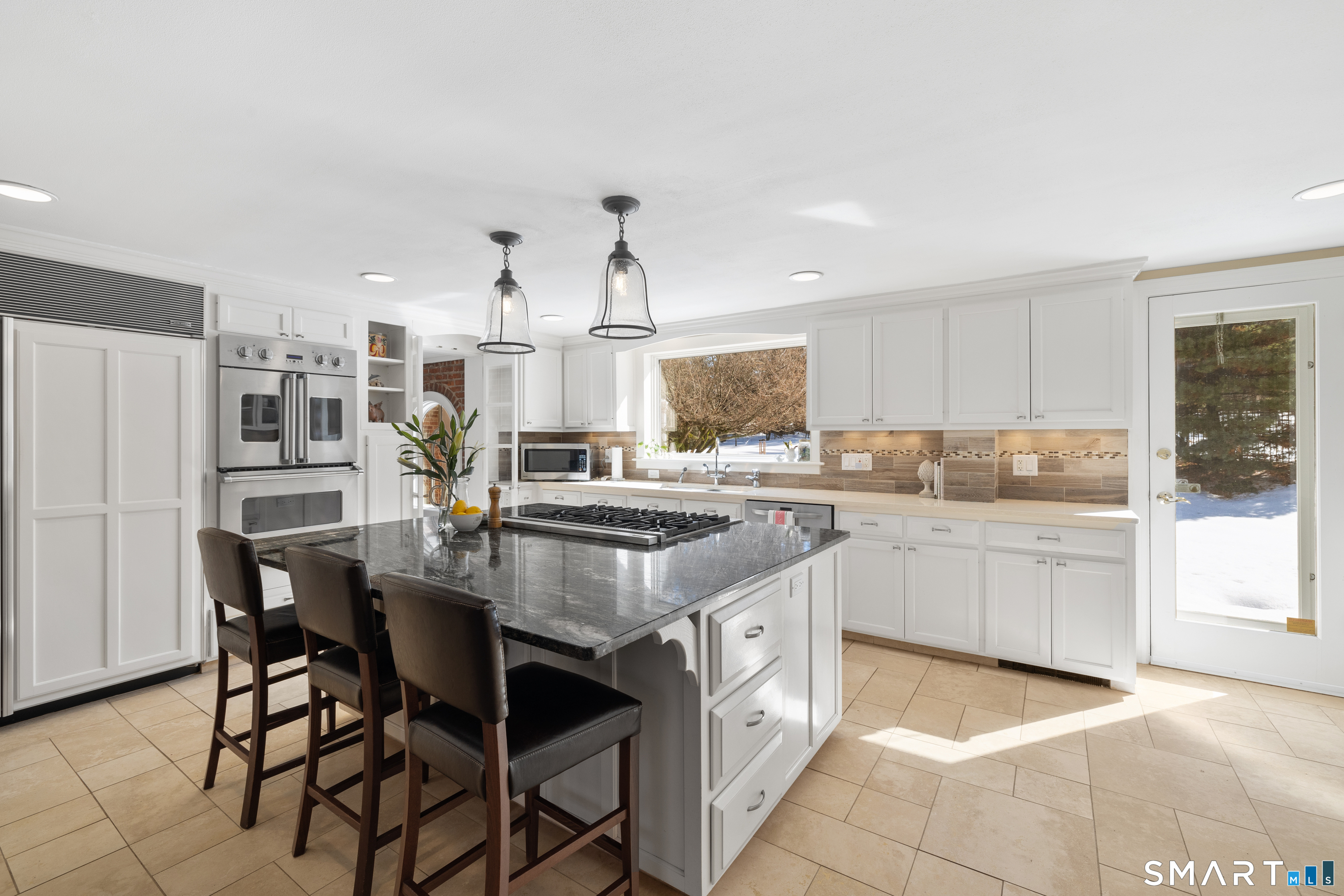 75 Bloomfield Avenue