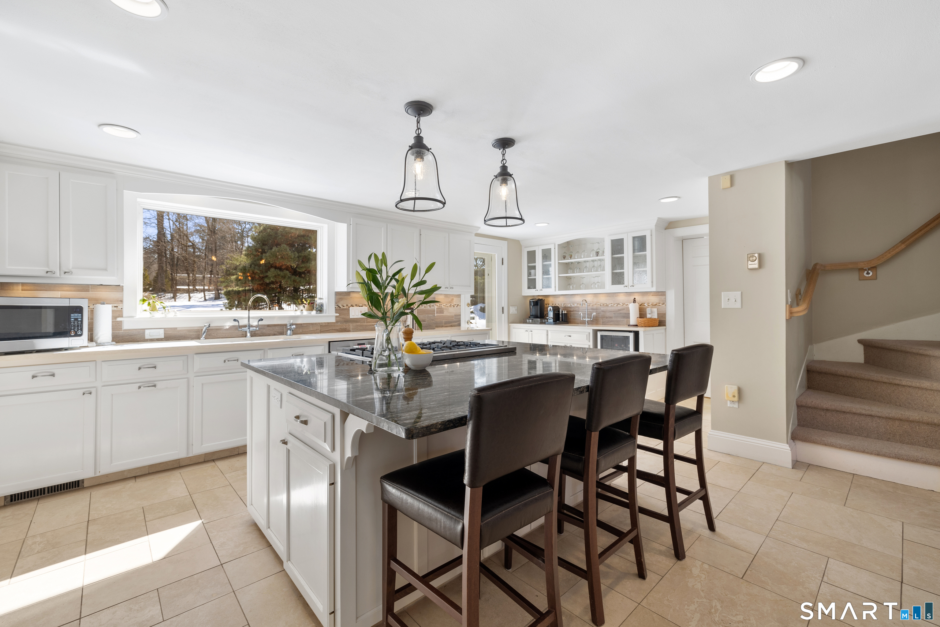 75 Bloomfield Avenue
