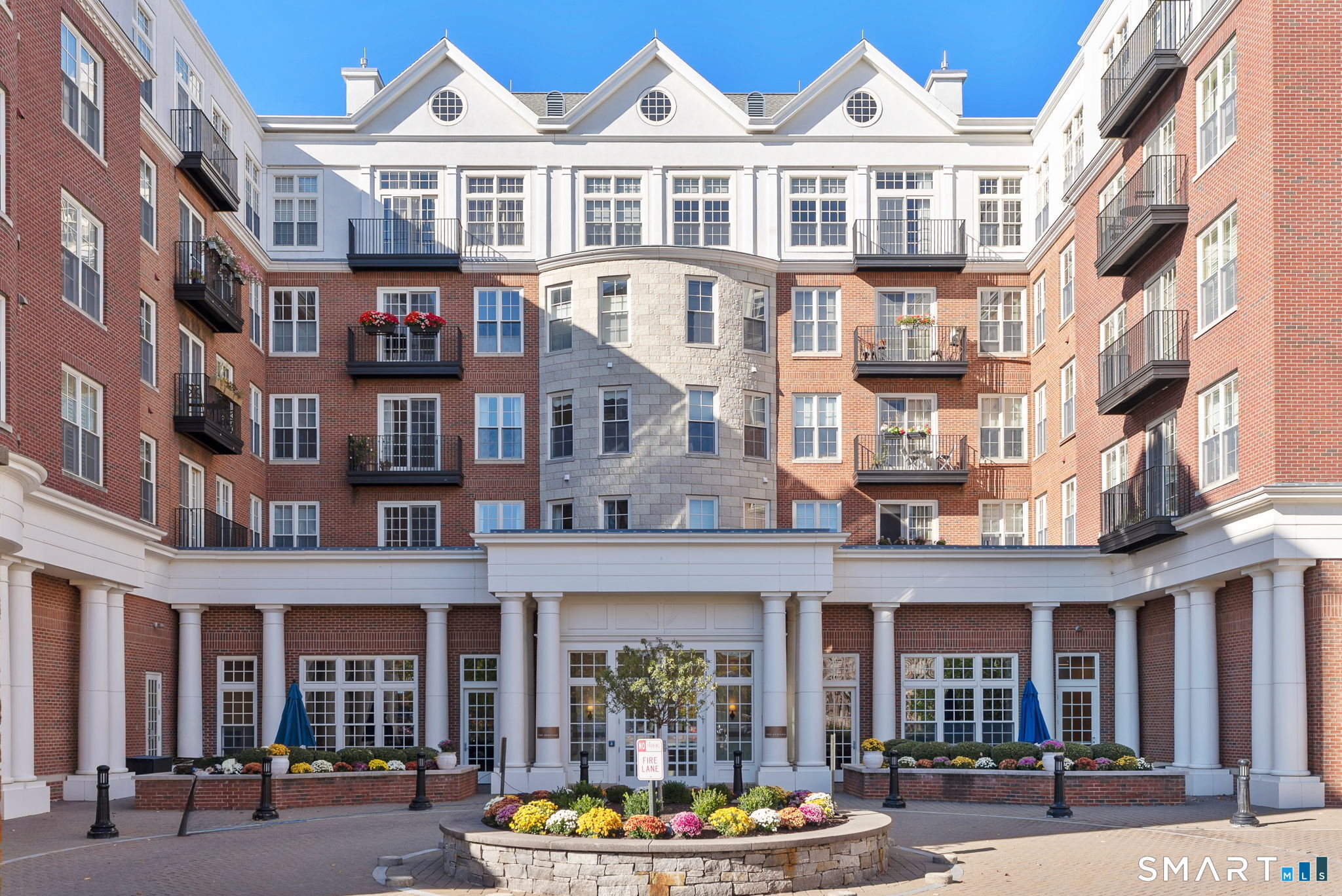 85 Memorial Road APT 313