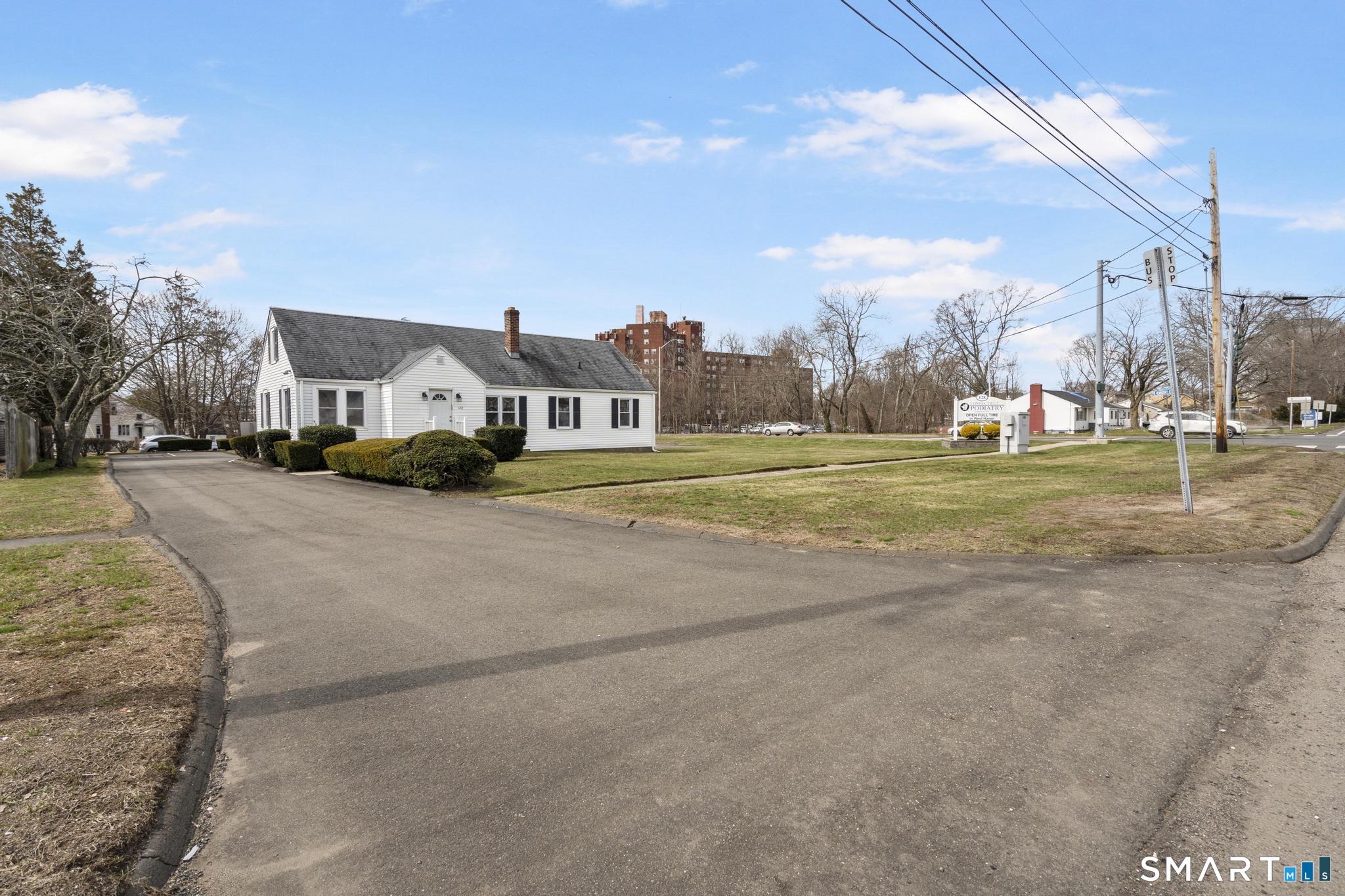 128 Saltonstall Parkway