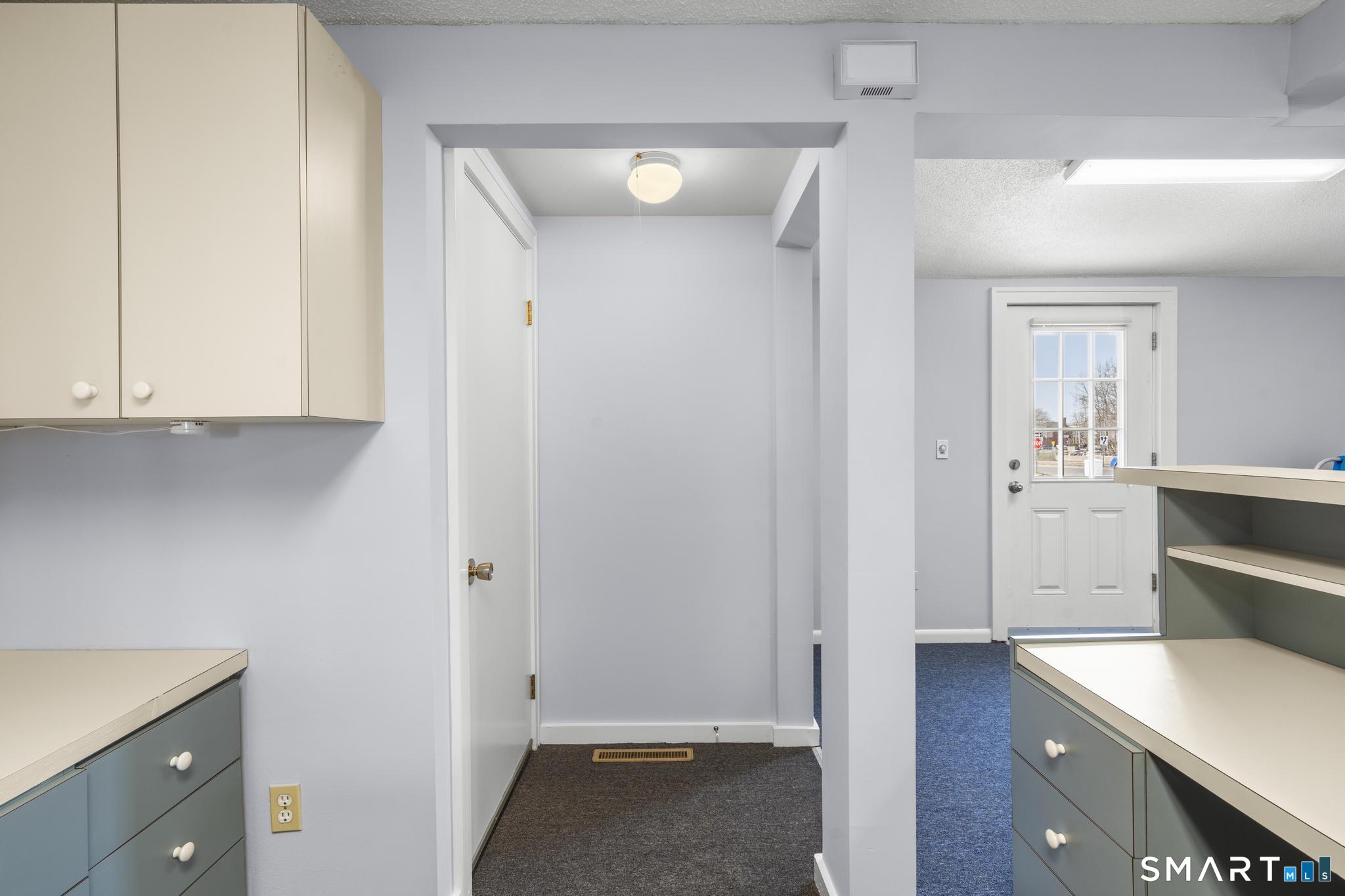 128 Saltonstall Parkway