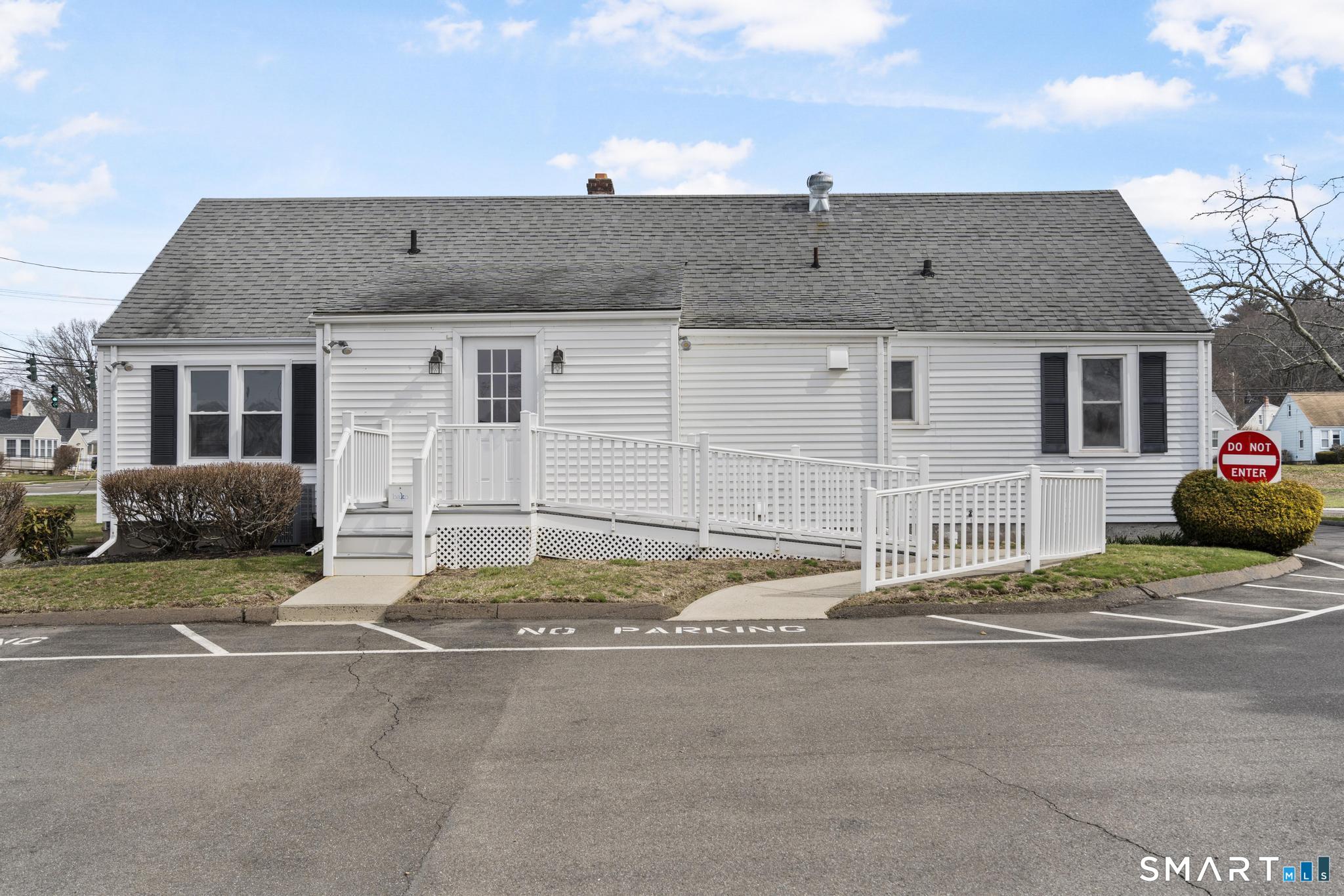 128 Saltonstall Parkway