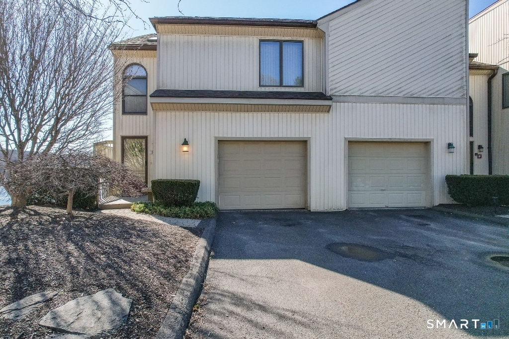 12 Spindle Hill Road Unit: 6H