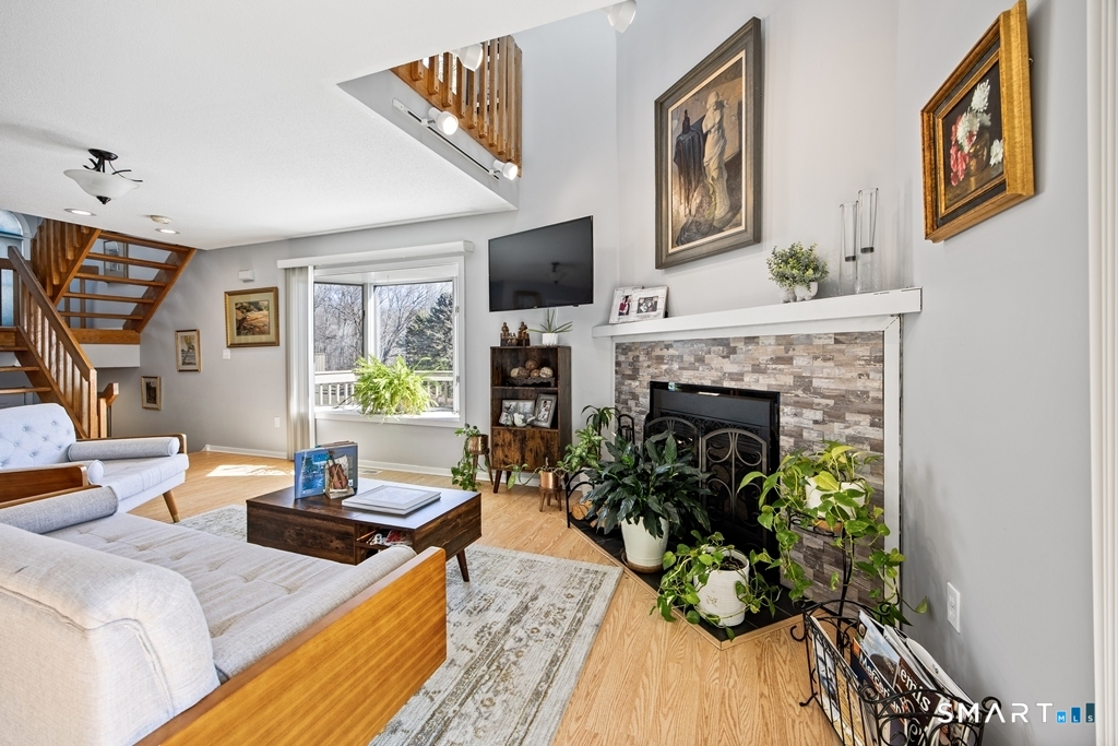 12 Spindle Hill Road Unit: 6H