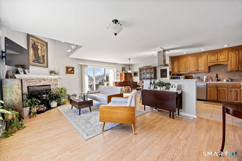 12 Spindle Hill Road Unit: 6H