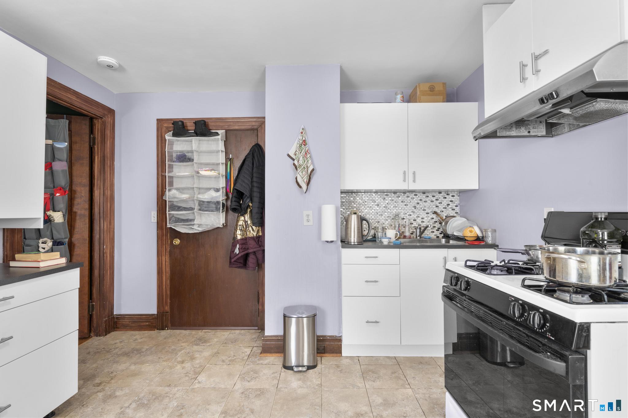 525 Whitney Avenue