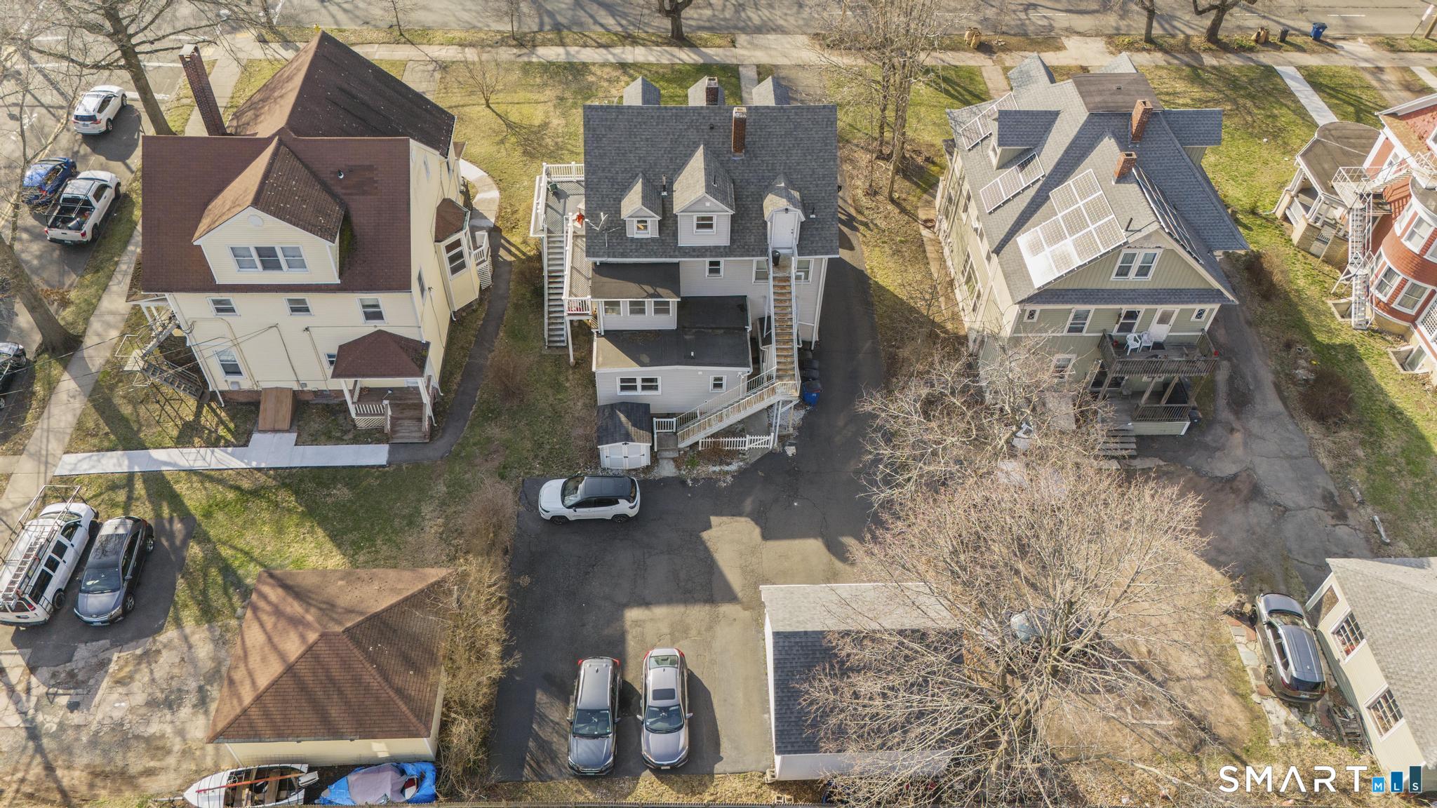525 Whitney Avenue