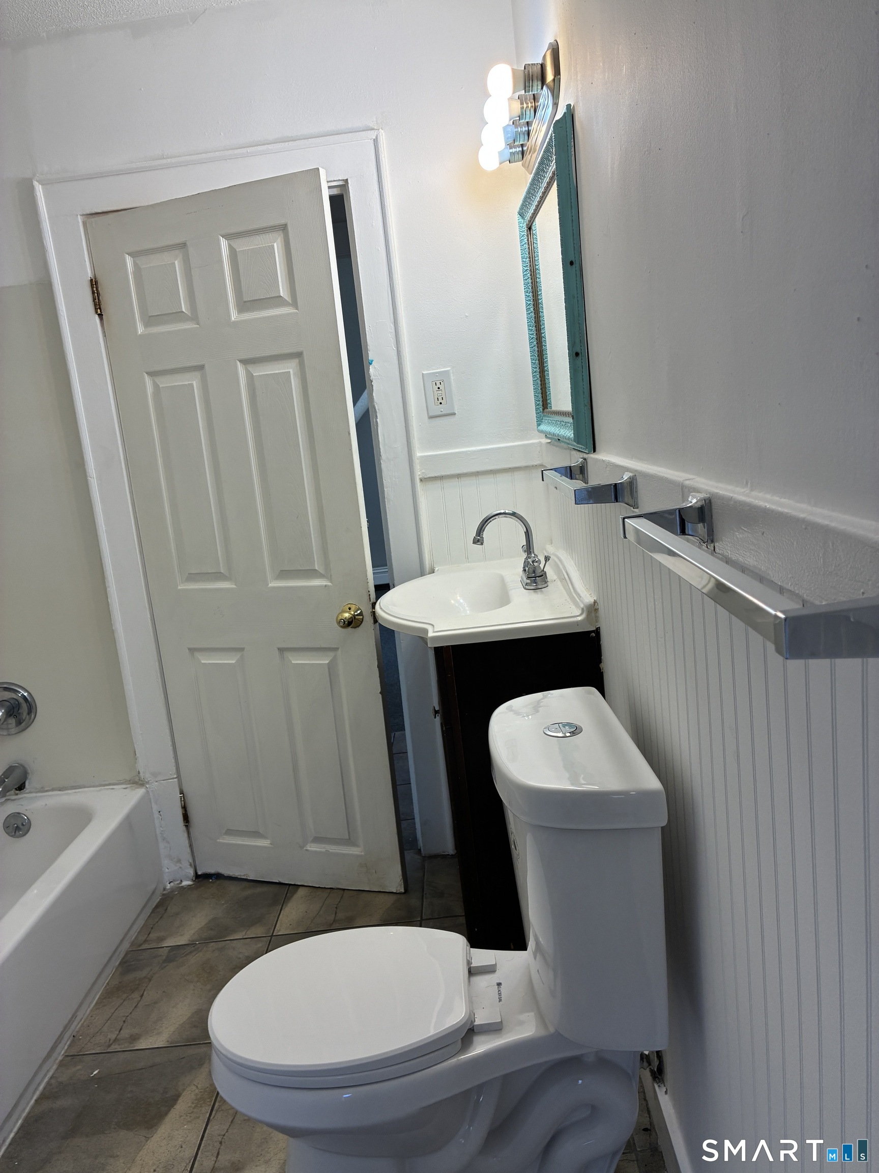 255 Poplar Street 3