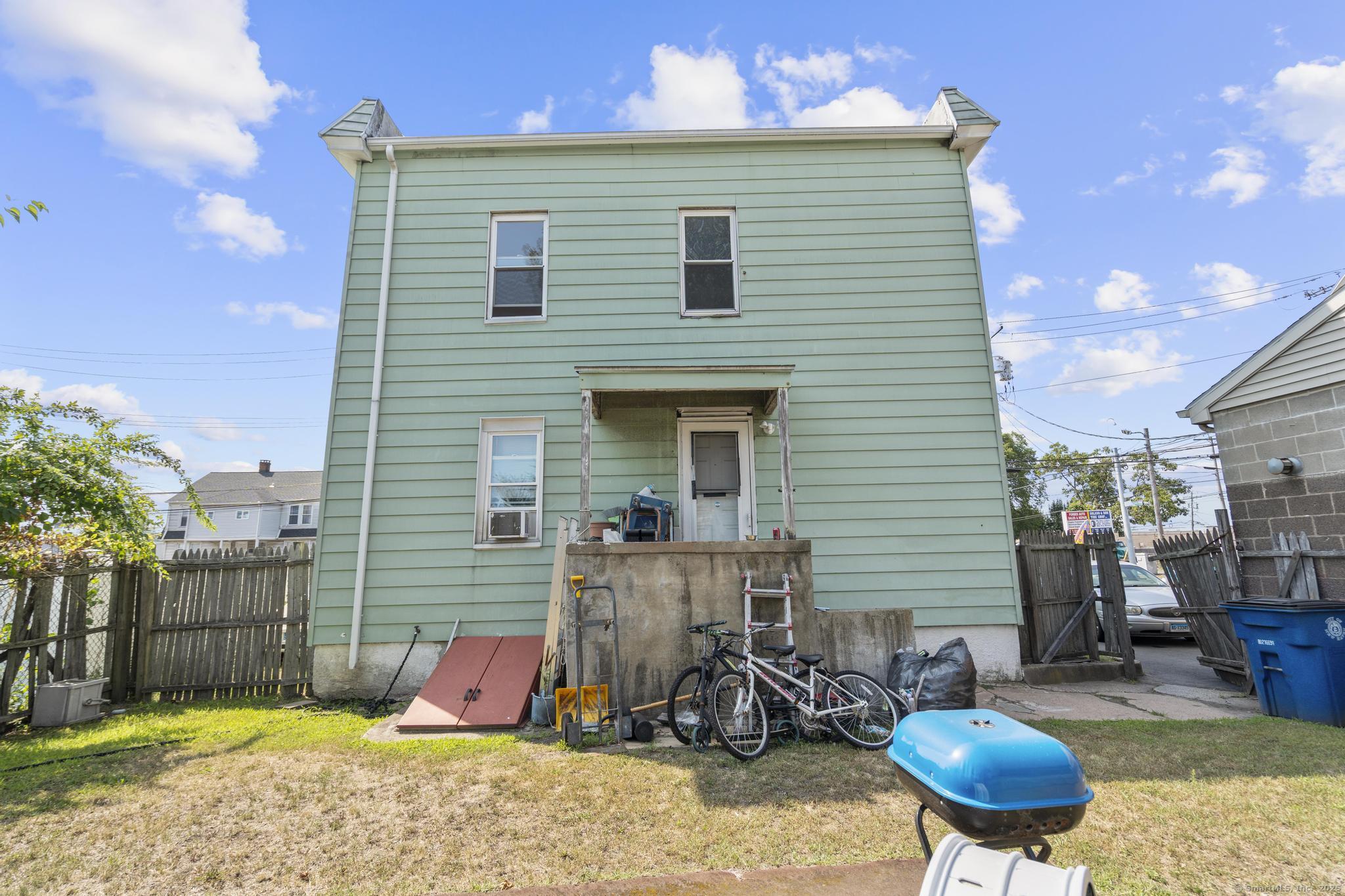 225 Fulton Terrace