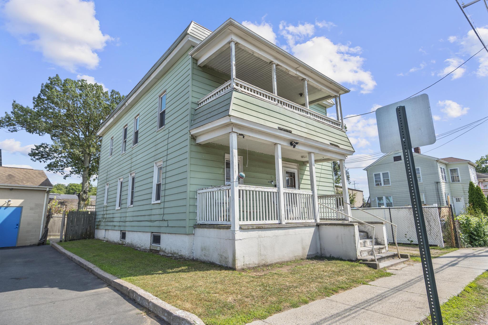 225 Fulton Terrace