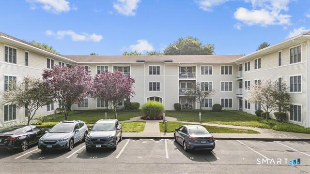 468 Main Street 207