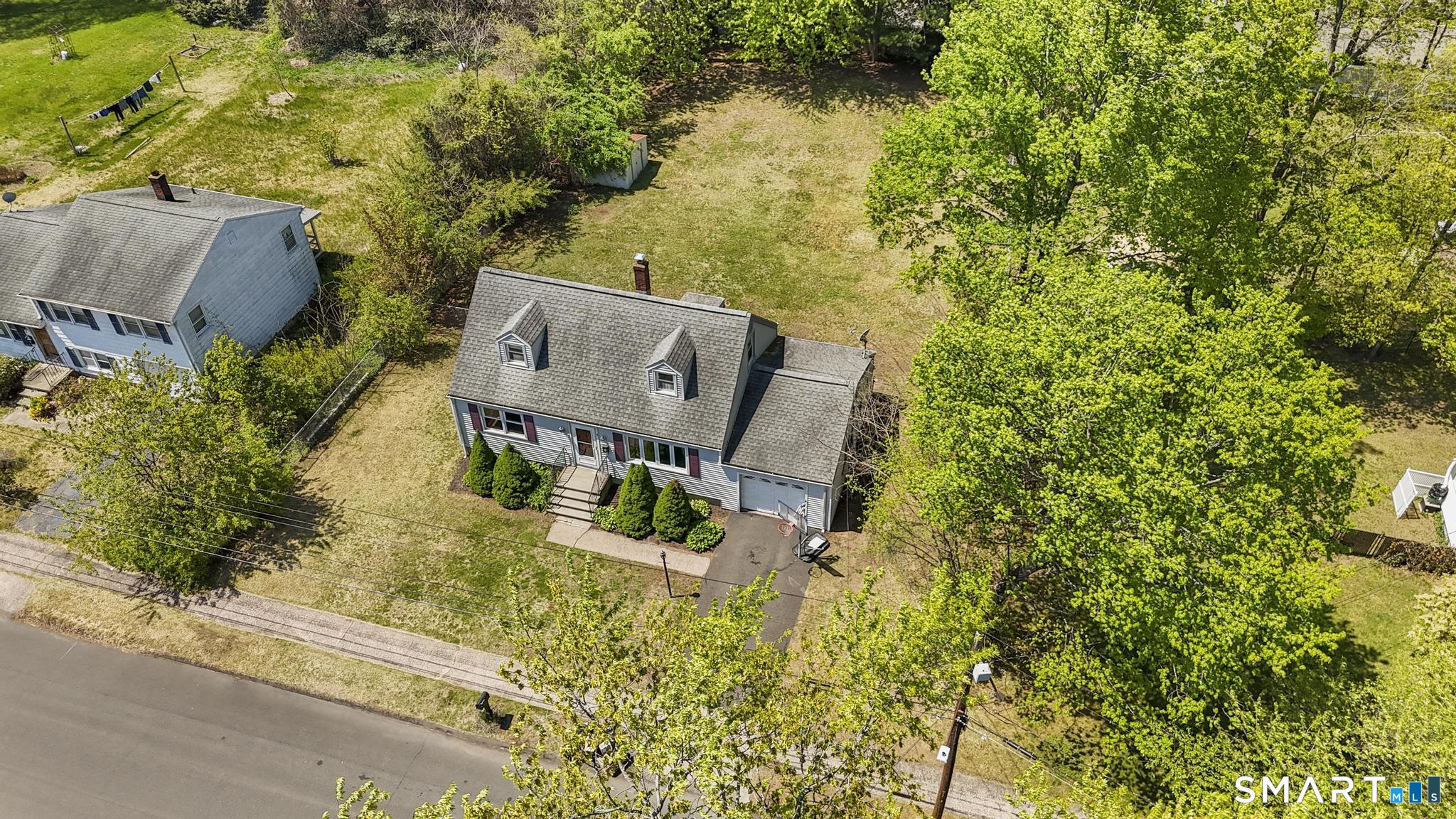 4 Bowen Road