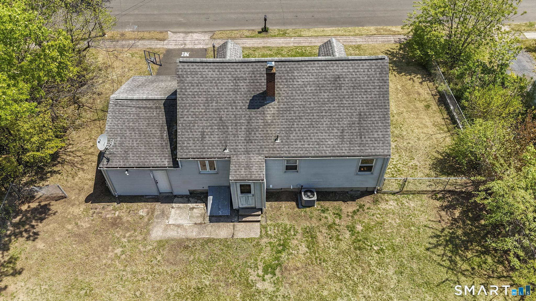 4 Bowen Road