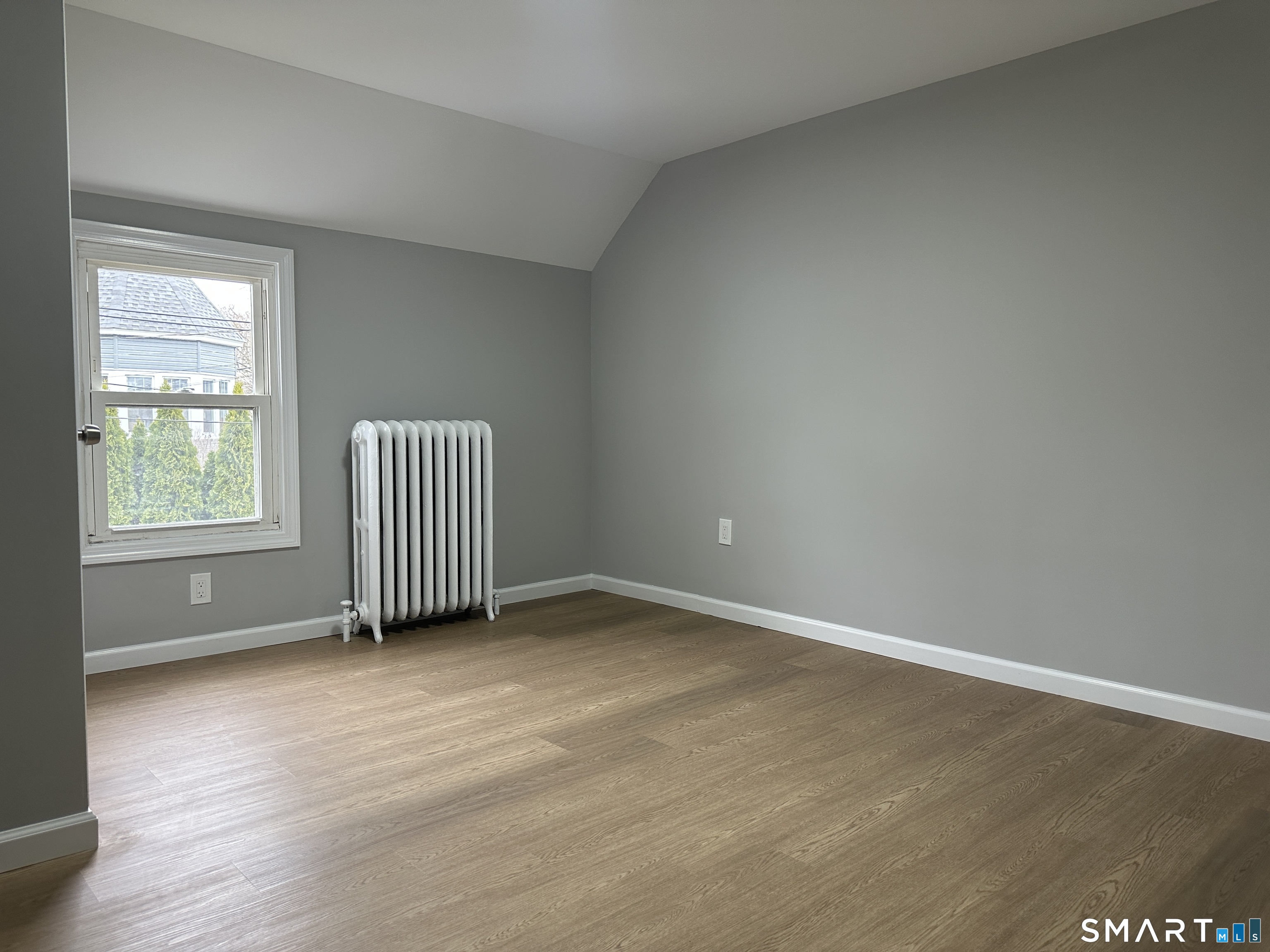 291 Maple Avenue 2