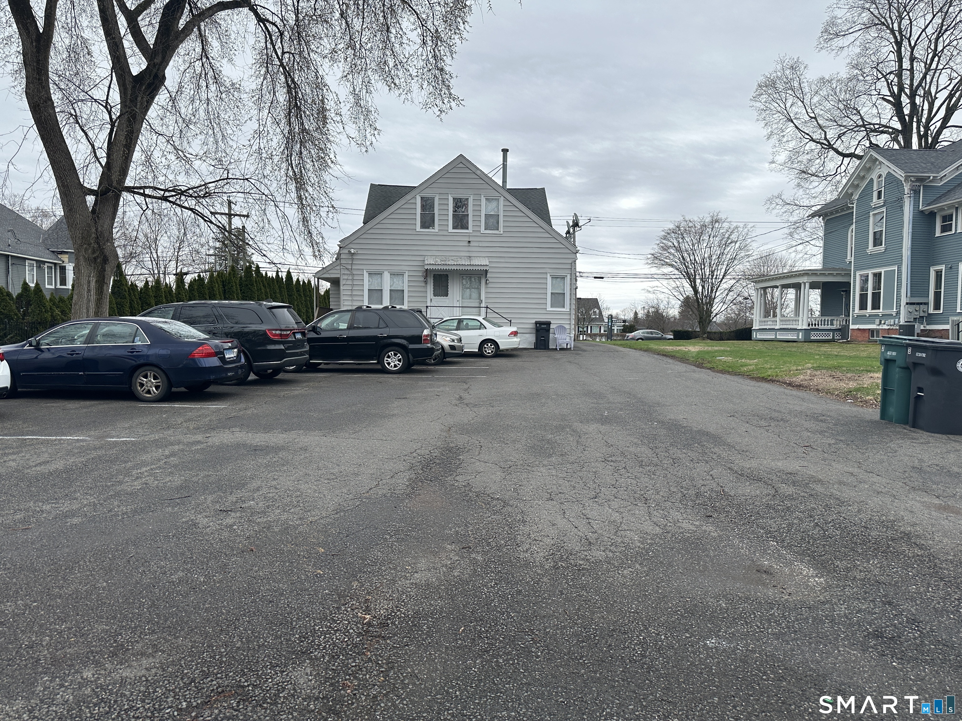 291 Maple Avenue 2
