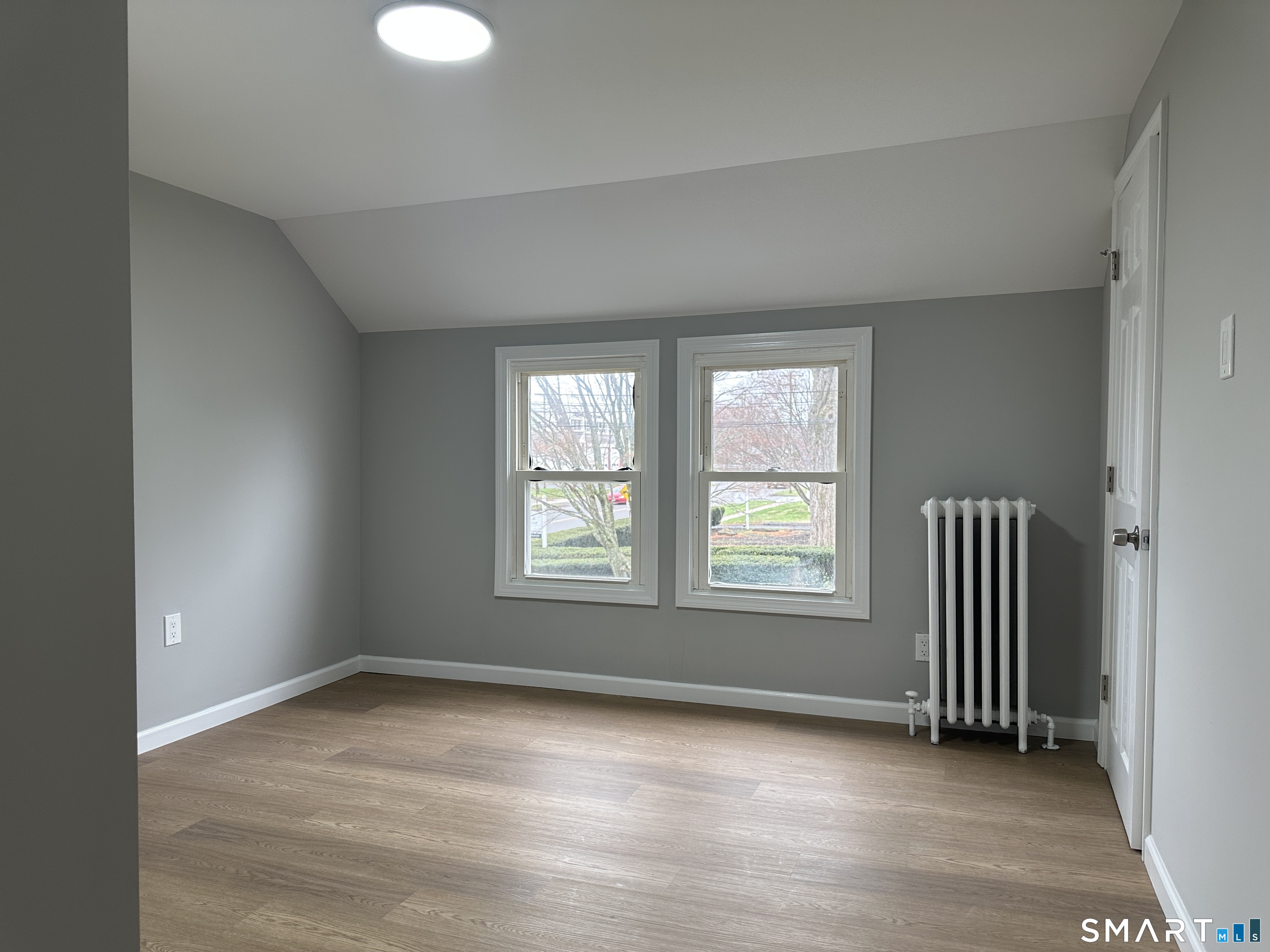 291 Maple Avenue 2