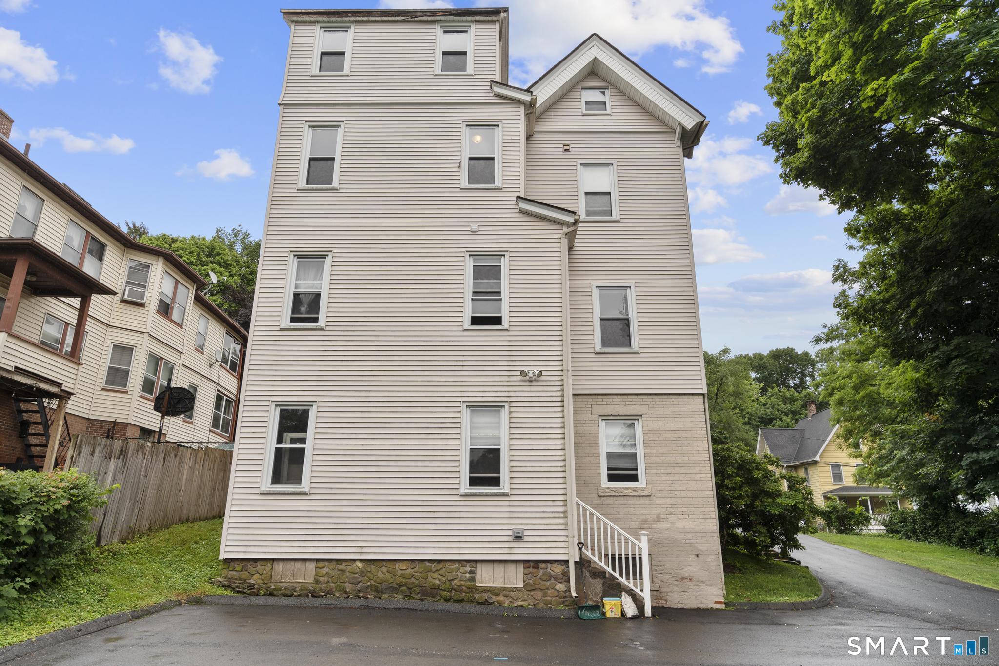 83 Pleasant Street