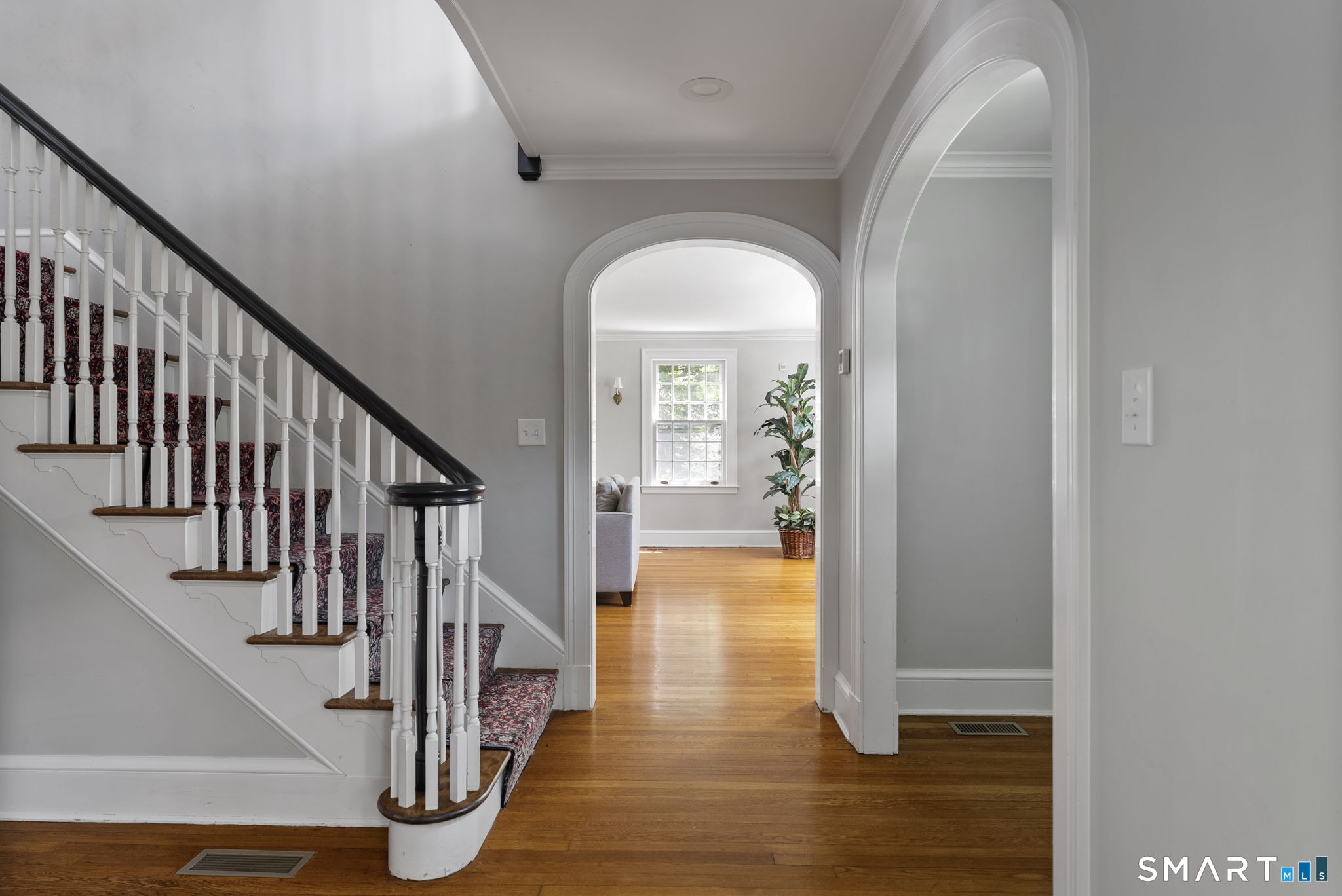 10 Colony Road