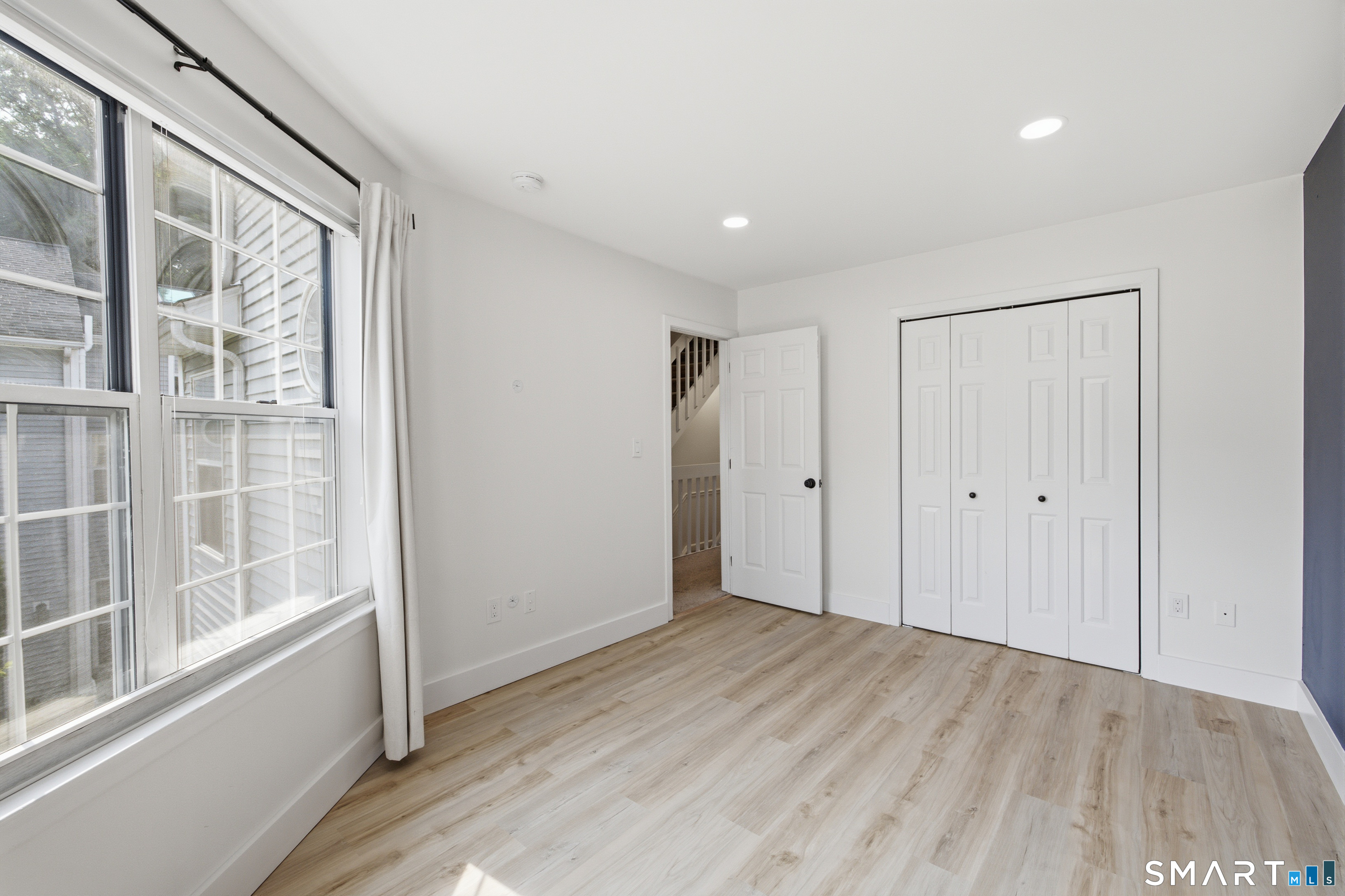 124 Hope Street B