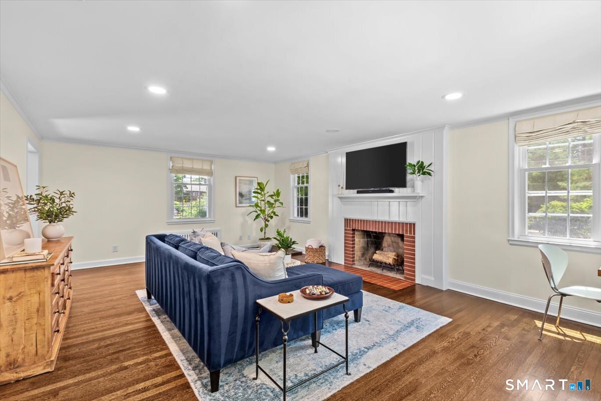 255 Mountain Road
