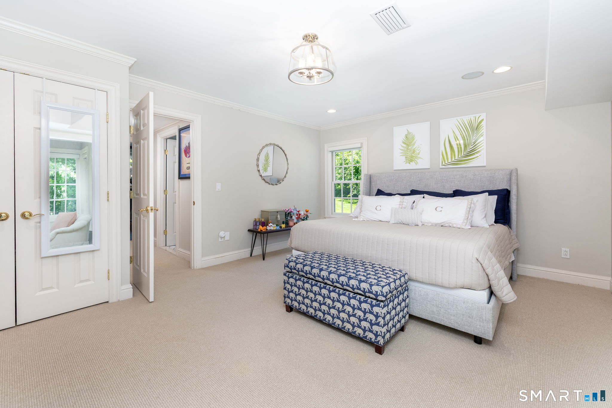 82 Ledyard Road