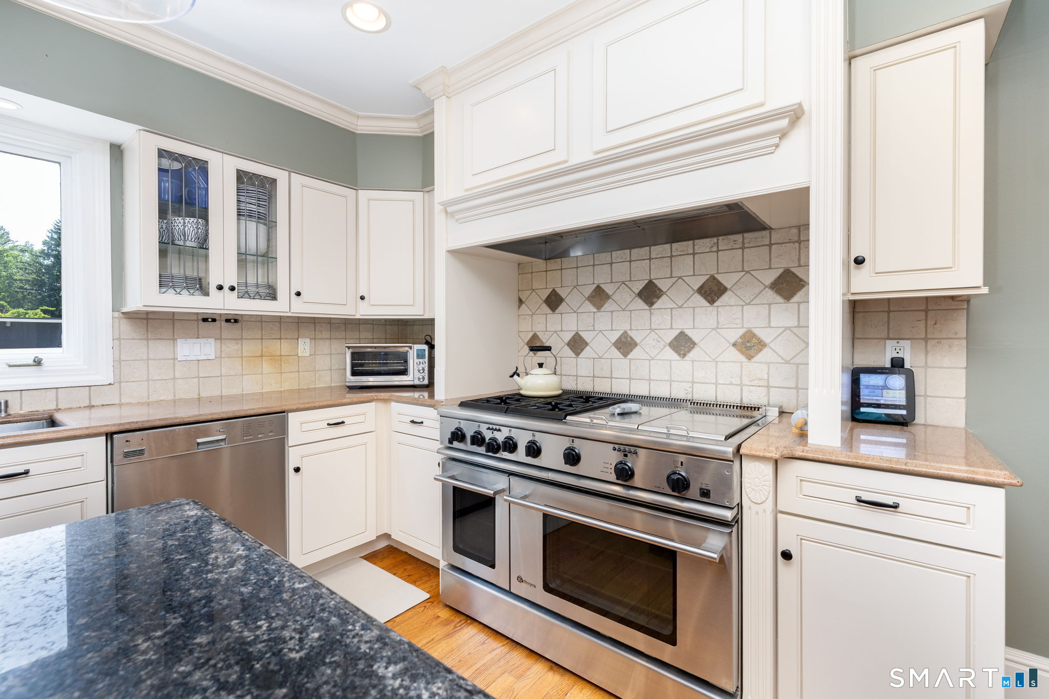 82 Ledyard Road