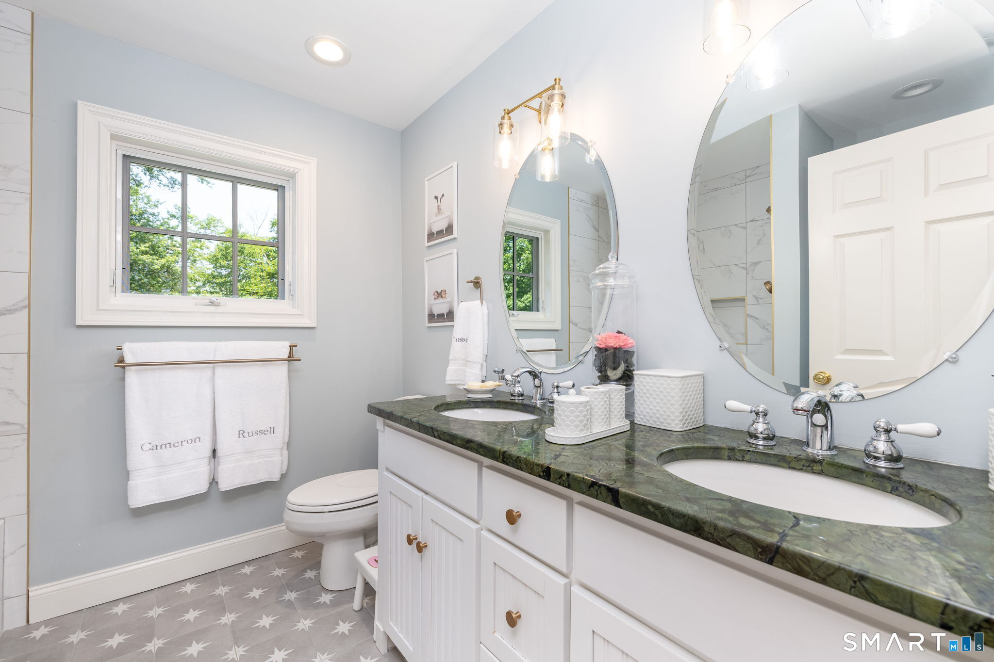 82 Ledyard Road