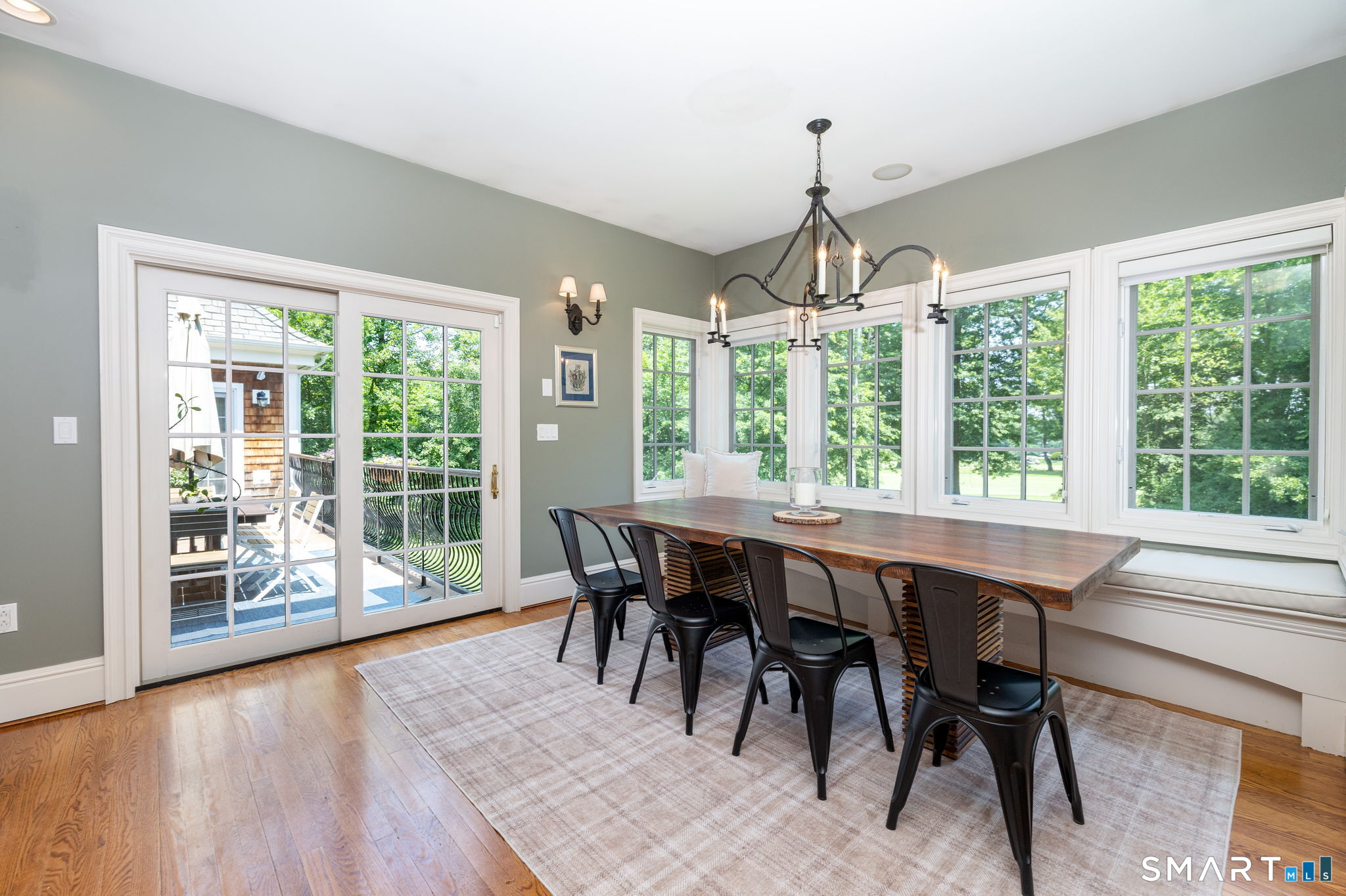 82 Ledyard Road