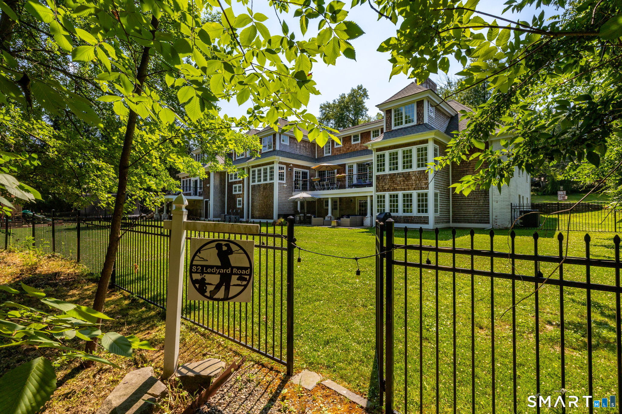 82 Ledyard Road