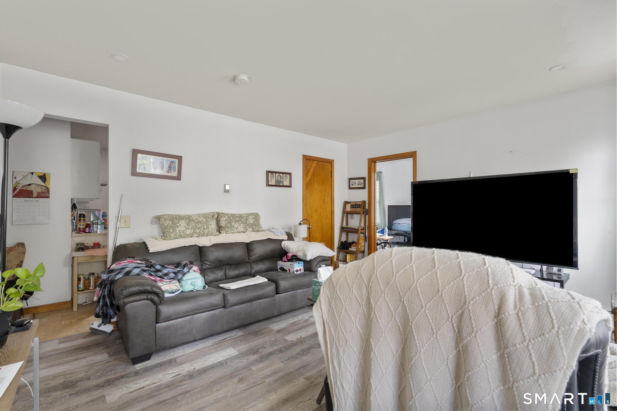 18 Ivy Place