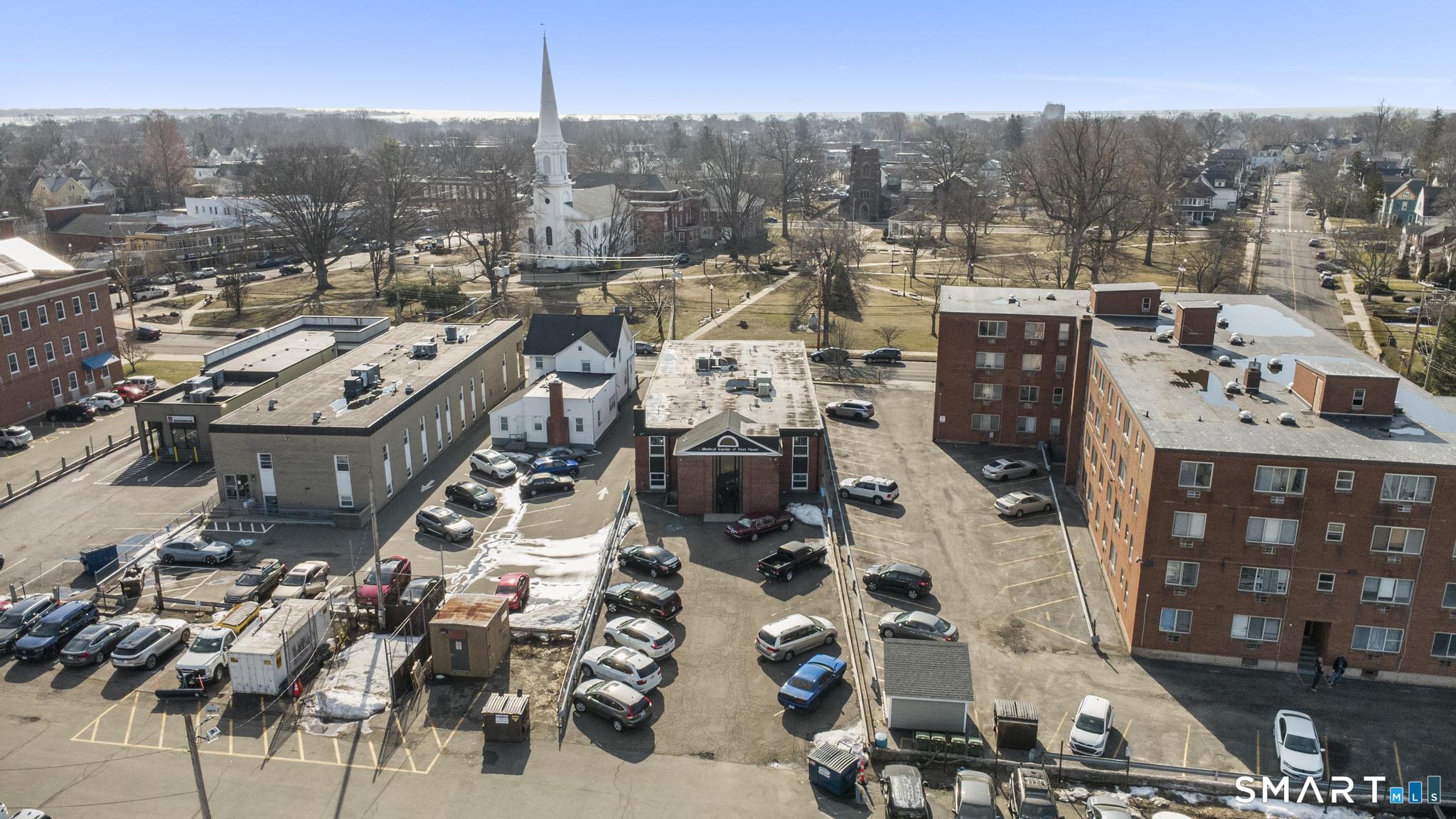 385 Main Street