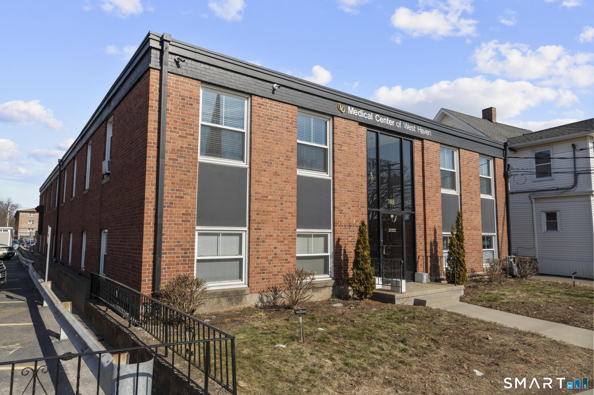 385 Main Street