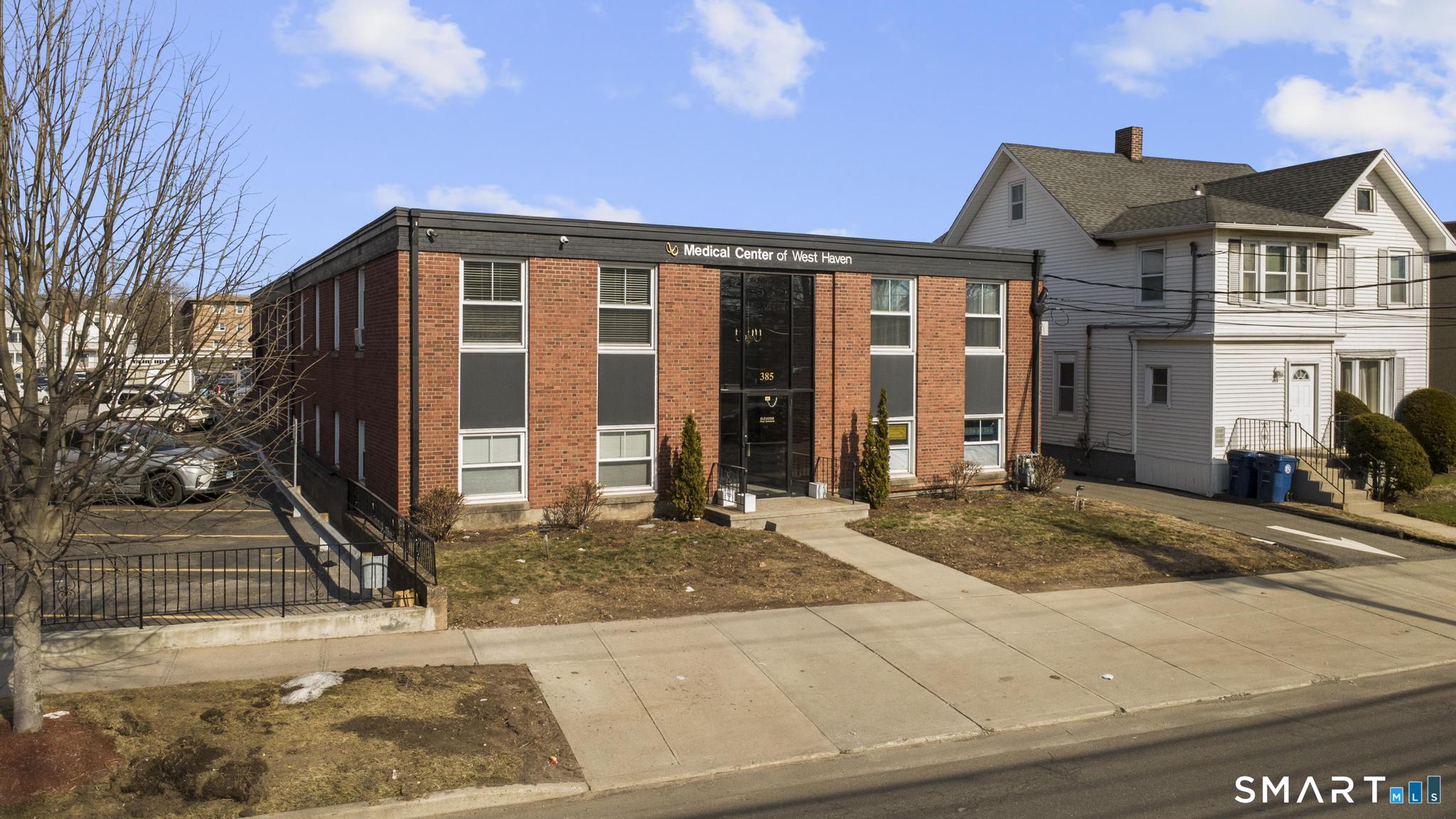385 Main Street