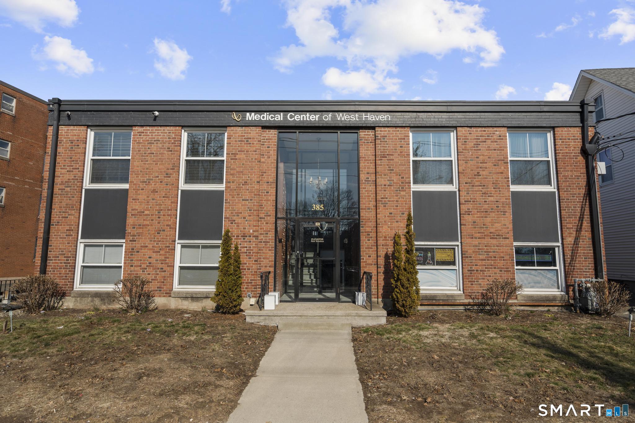 385 Main Street