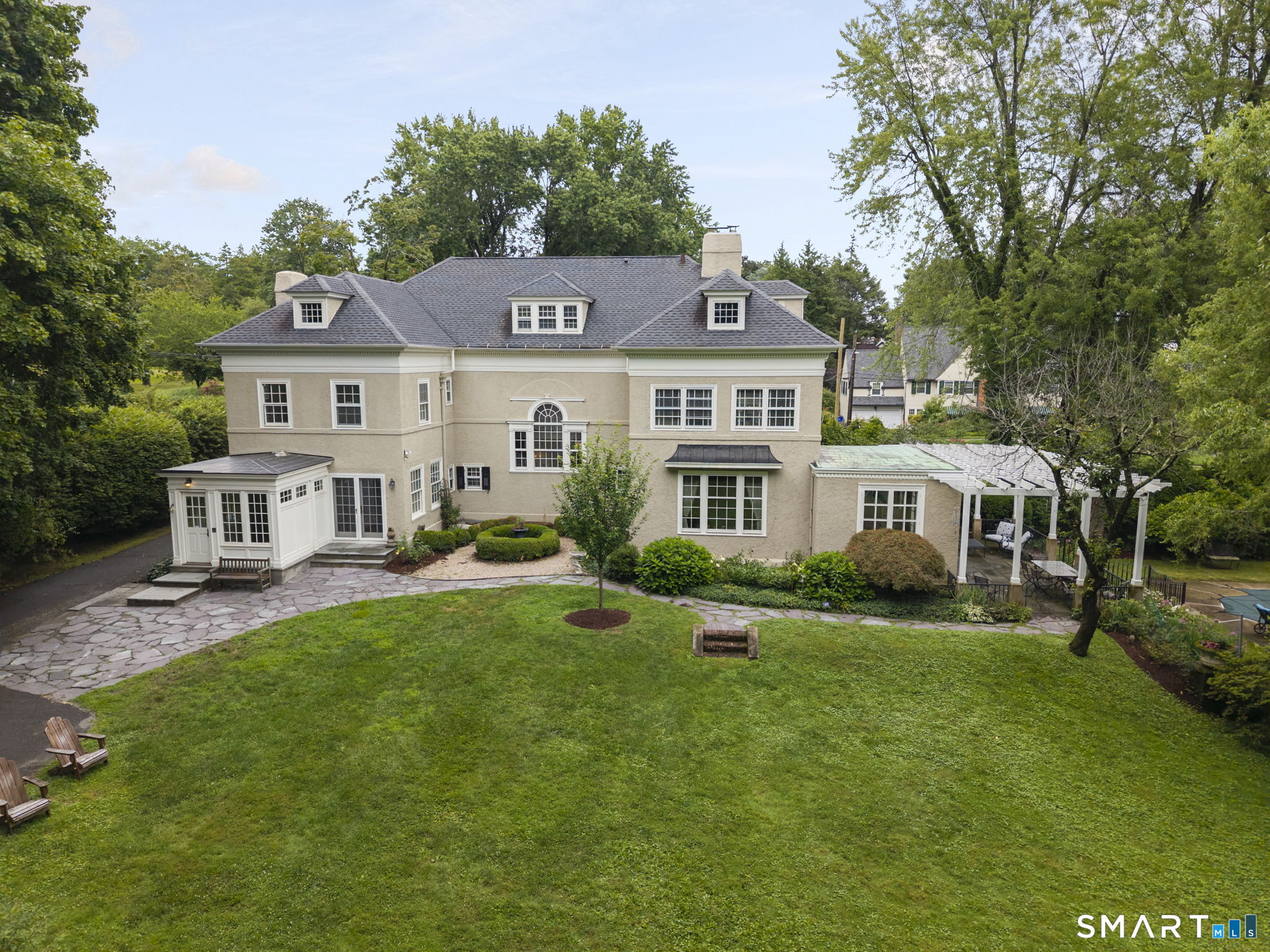 33 Sycamore Road